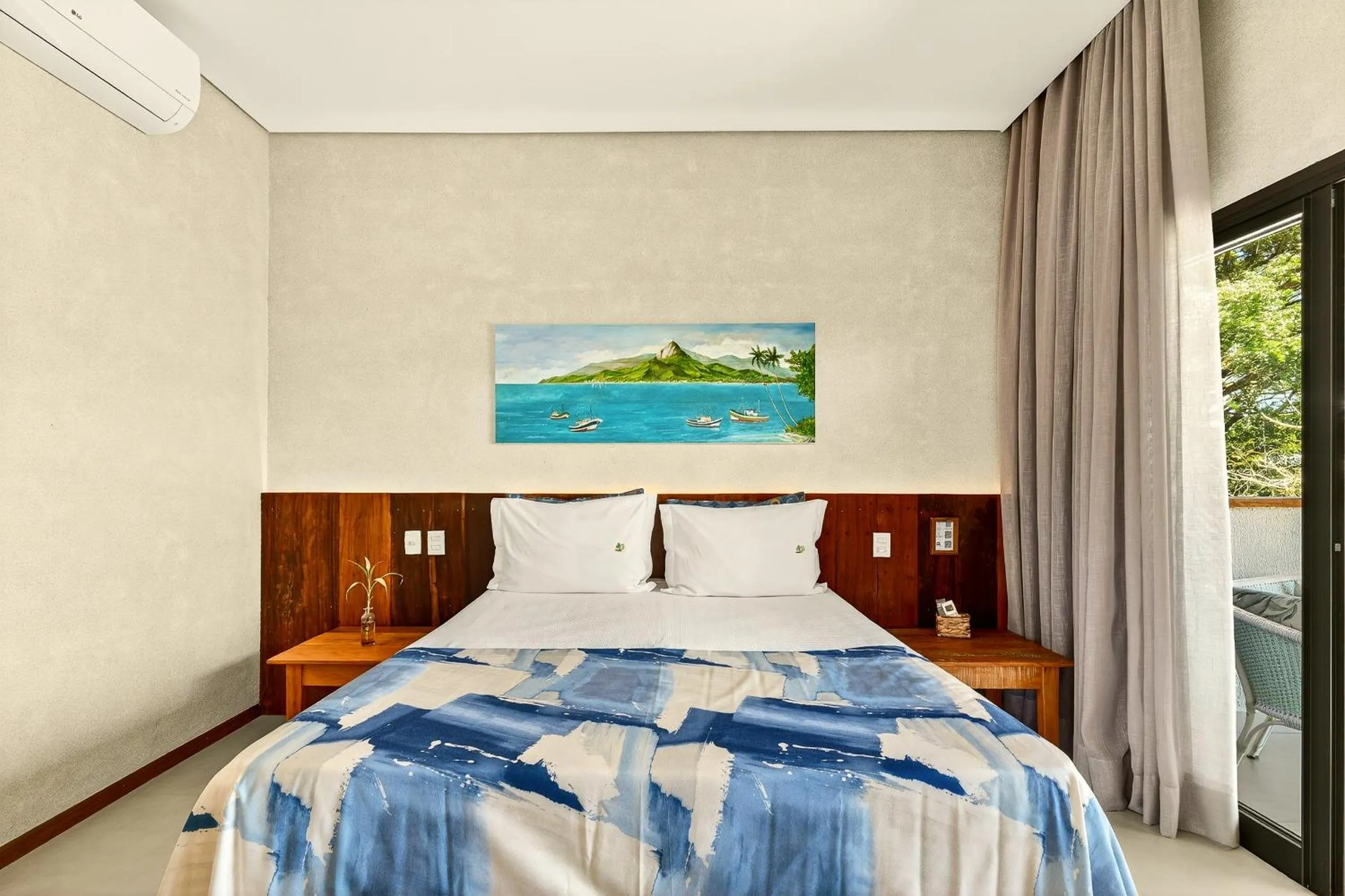 Photo of the whole room, Bed in Hotel Velas do Engenho