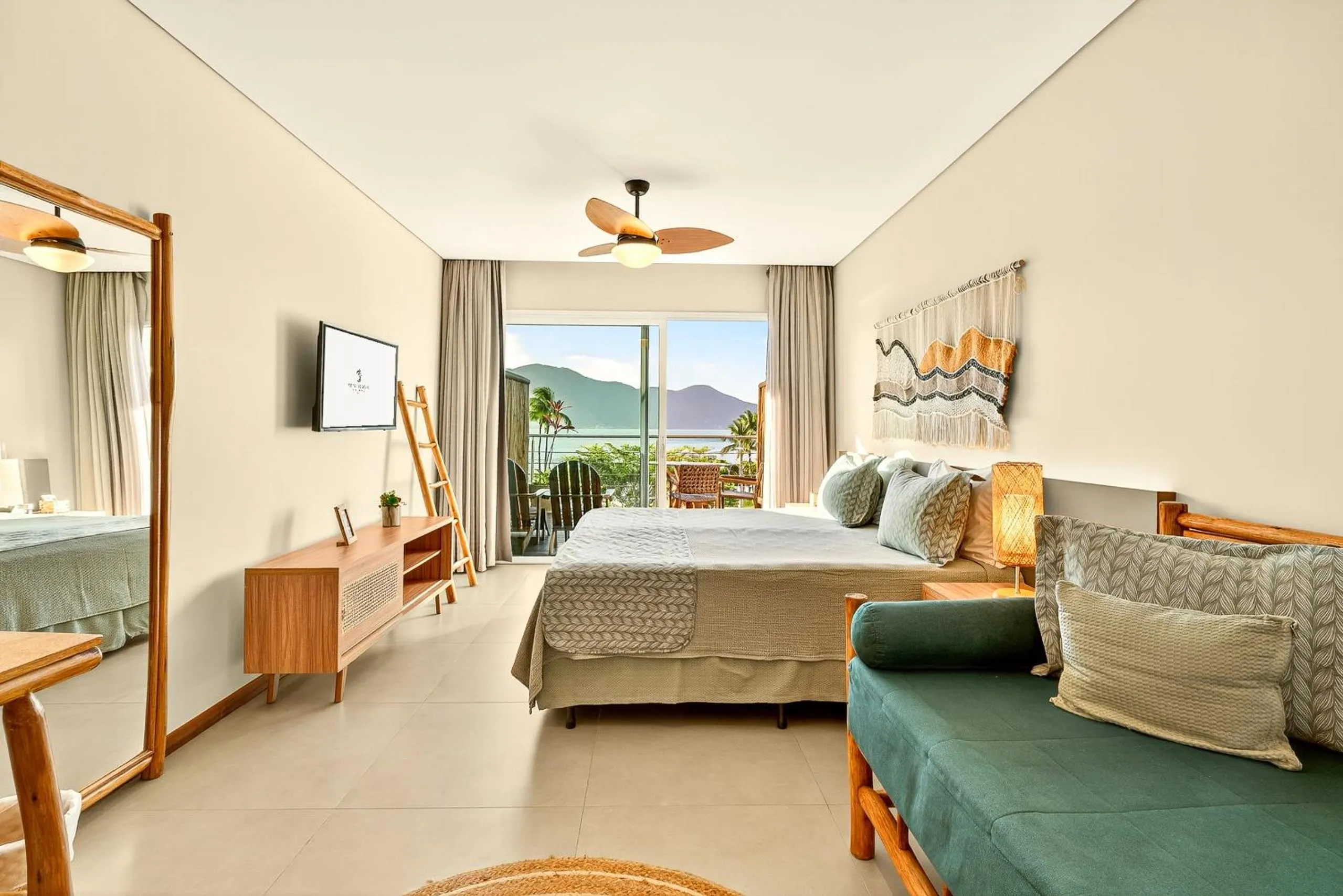 Photo of the whole room, Bed in Hotel Velas do Engenho