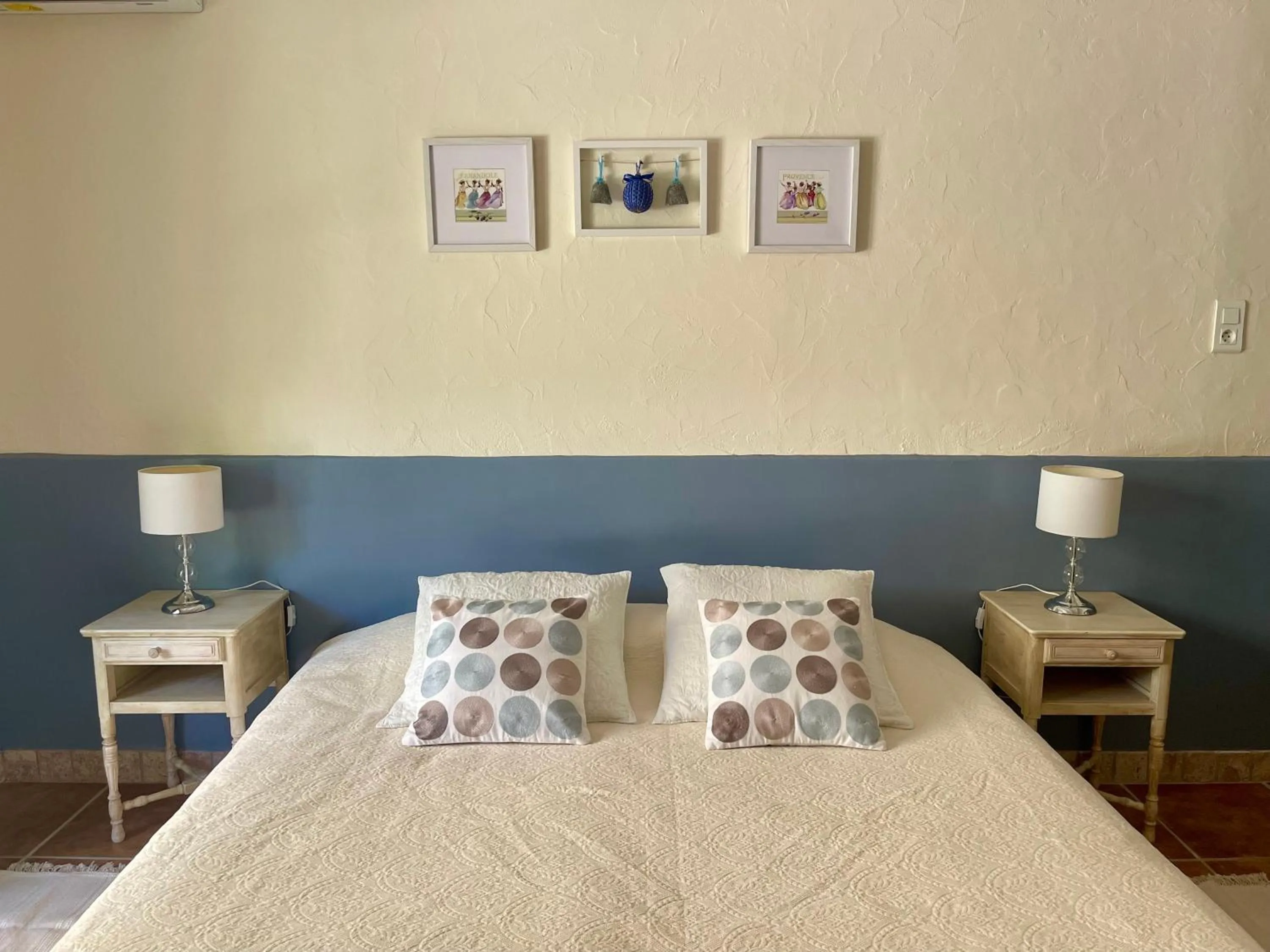 Bedroom in Domaine Au Coeur des Alpilles