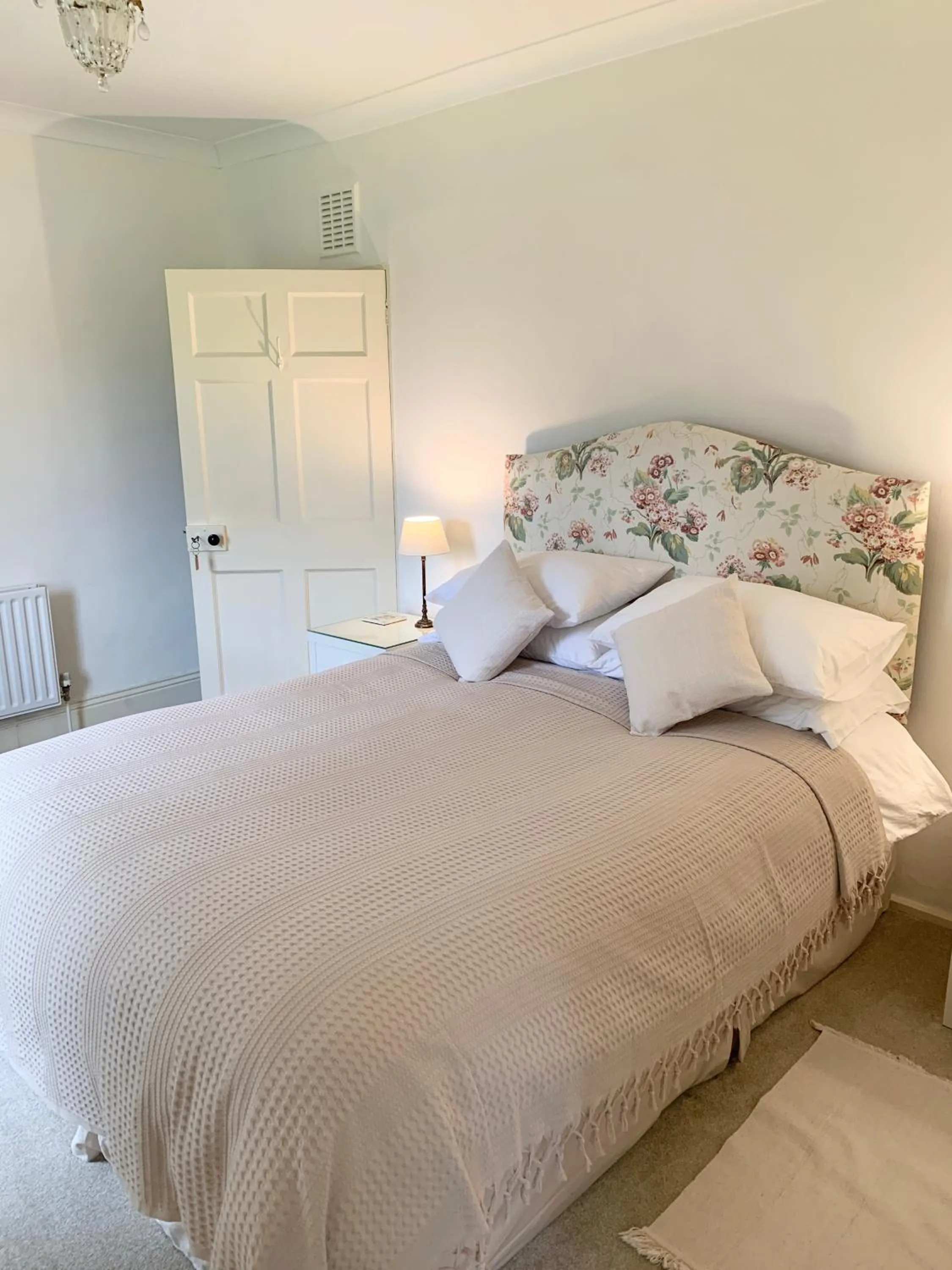 Bed in Dalton House Bed and Breakfast