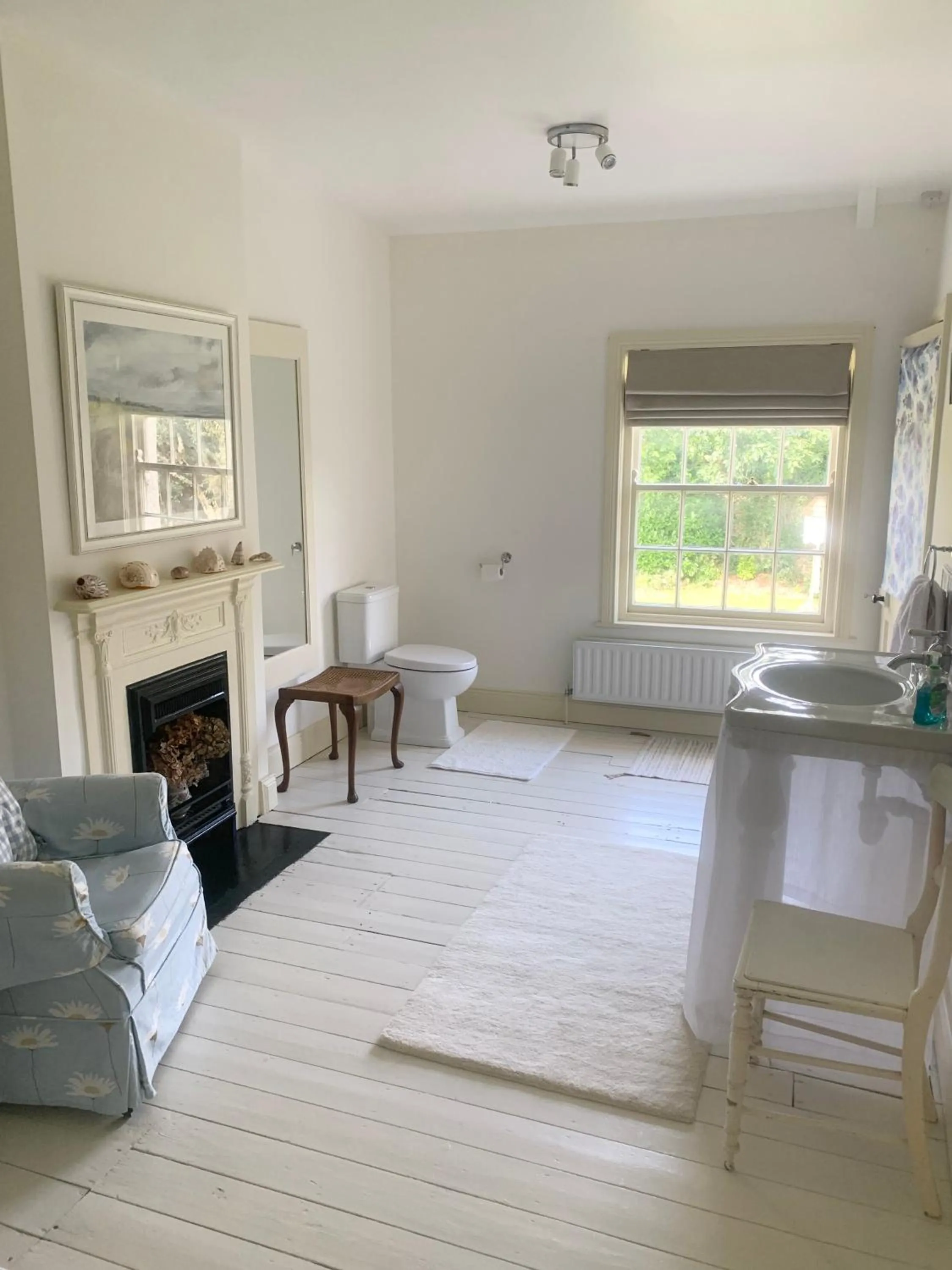 Bathroom in Dalton House Bed and Breakfast