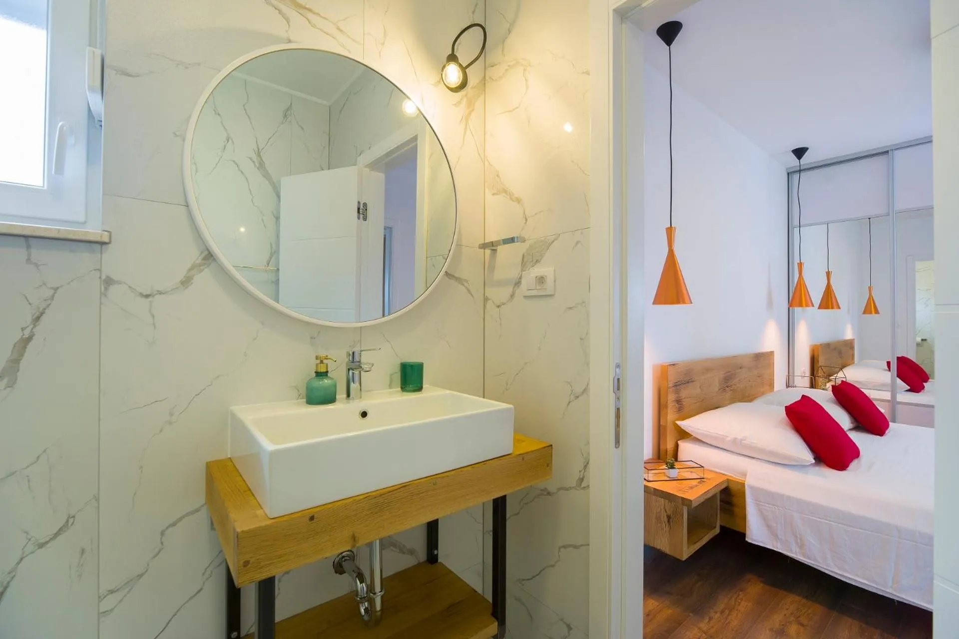 Toilet, Bed in Bulli Croatia