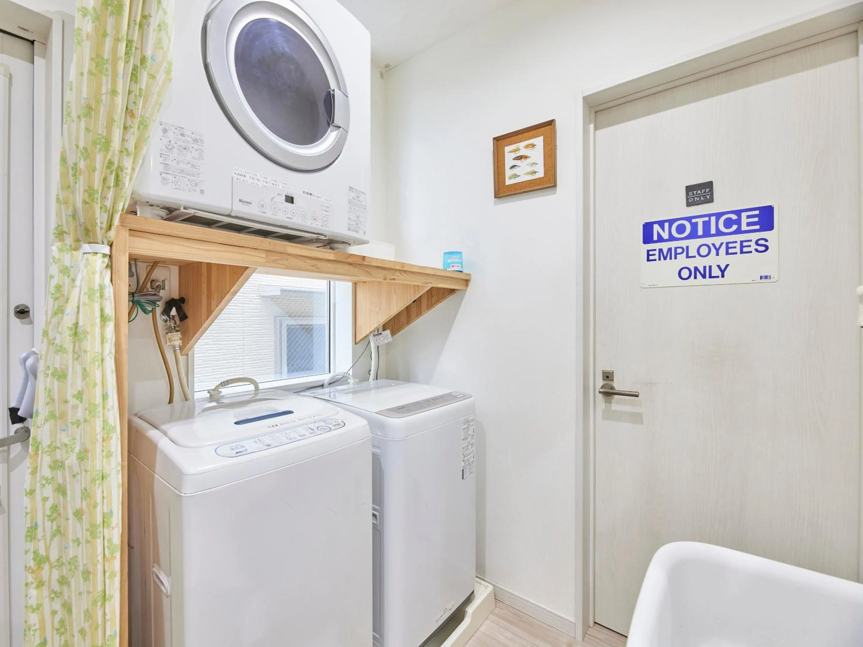 laundry in Itosima Guesthouse TOMO