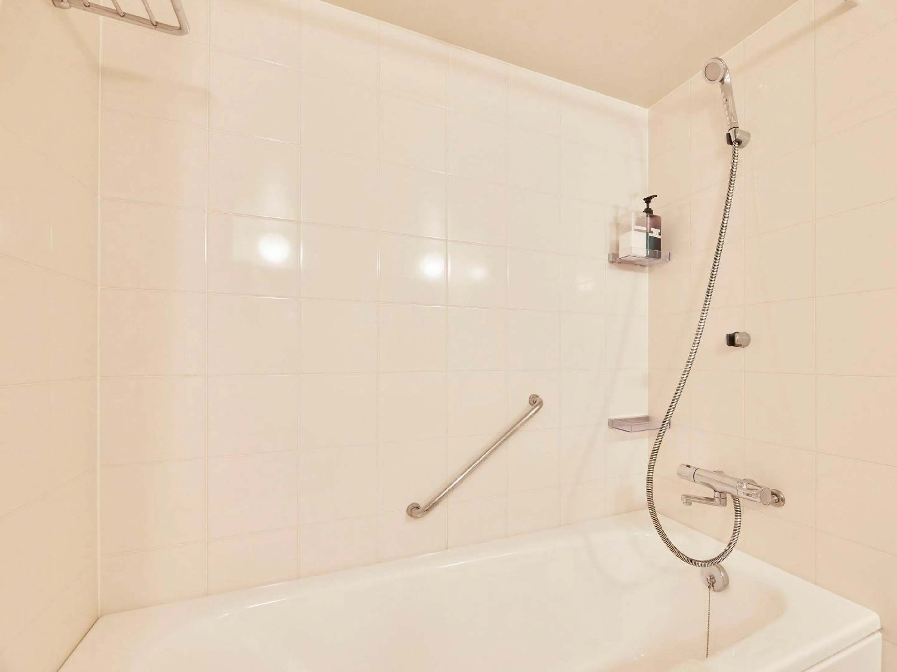 Bathroom in Itosima Guesthouse TOMO