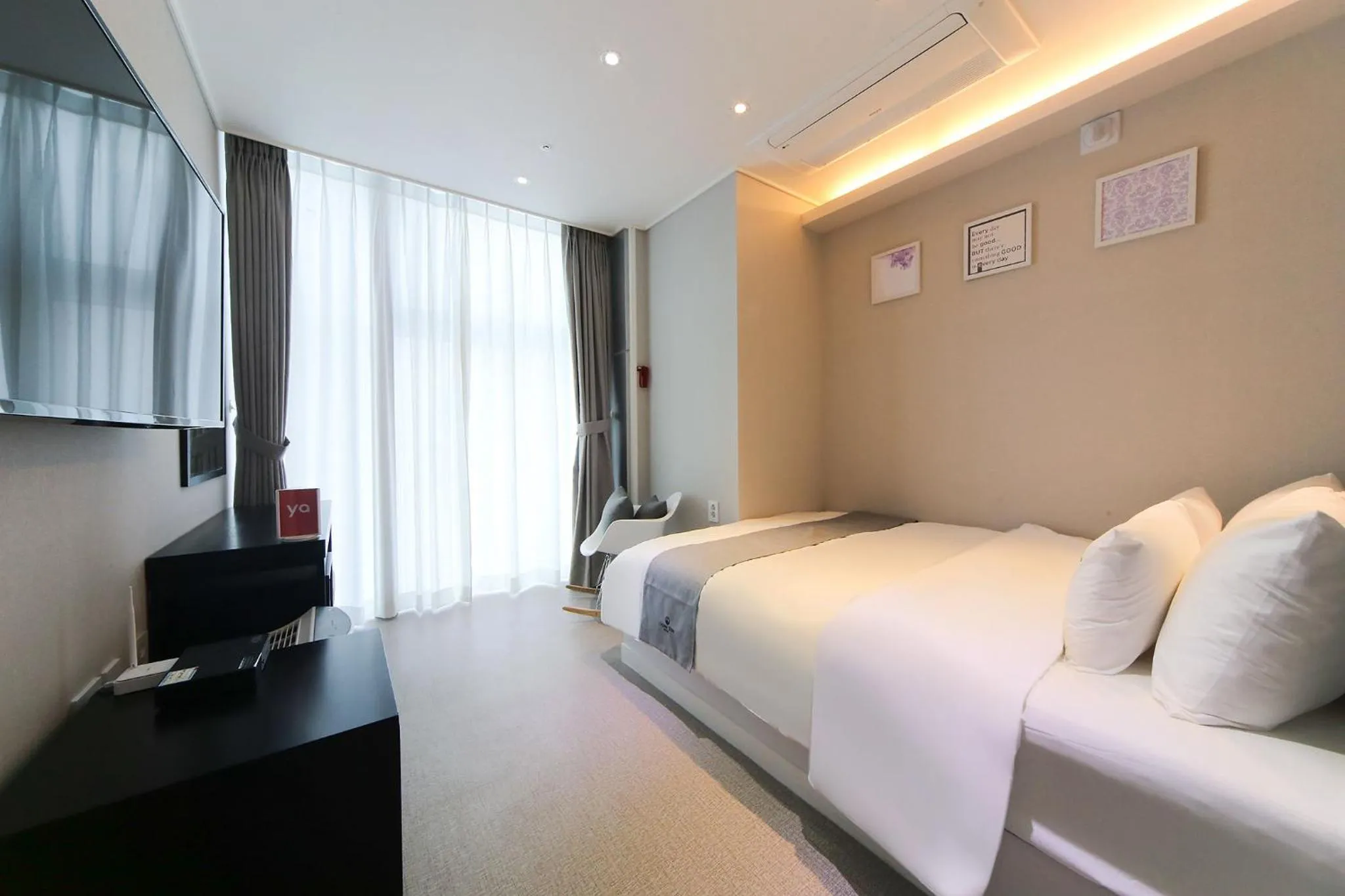 Bed in 오션스테이 호텔