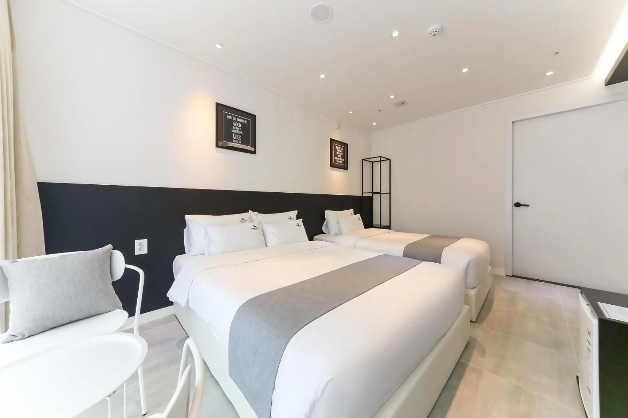 Bed in Oceanstay Hotel