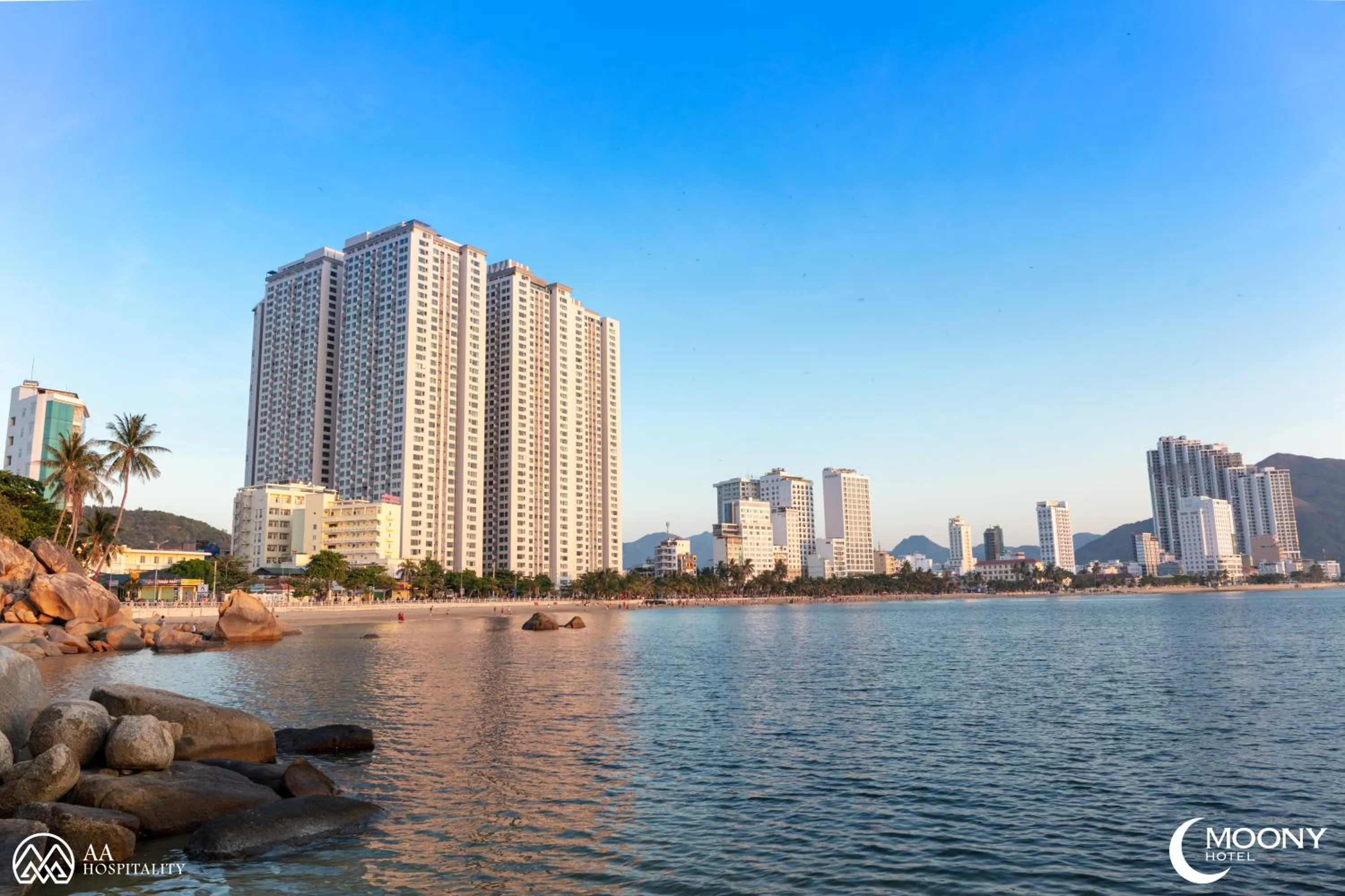 Property building in Nha Trang Moony Hotel