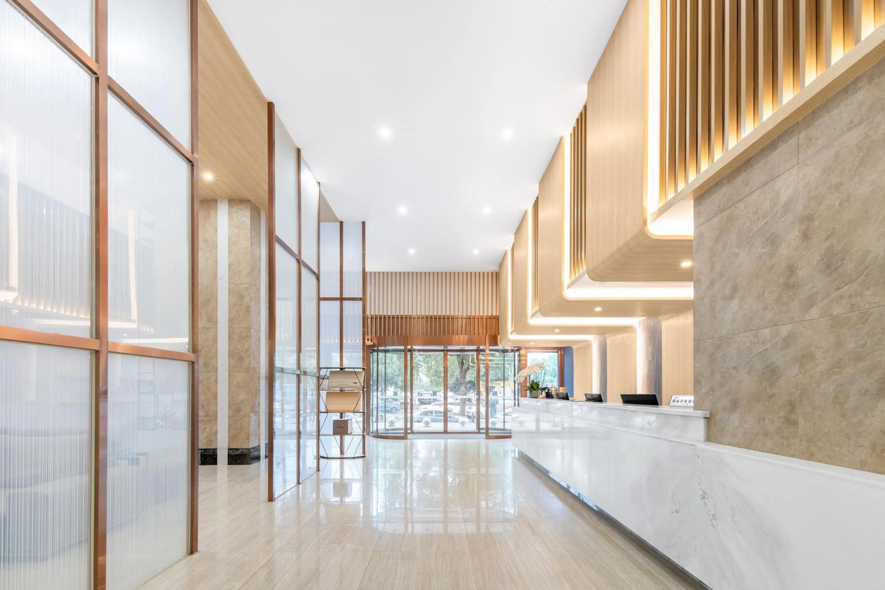 Lobby or reception in Atour Hotel Chengdu New Convention and Exhibition Center Branch