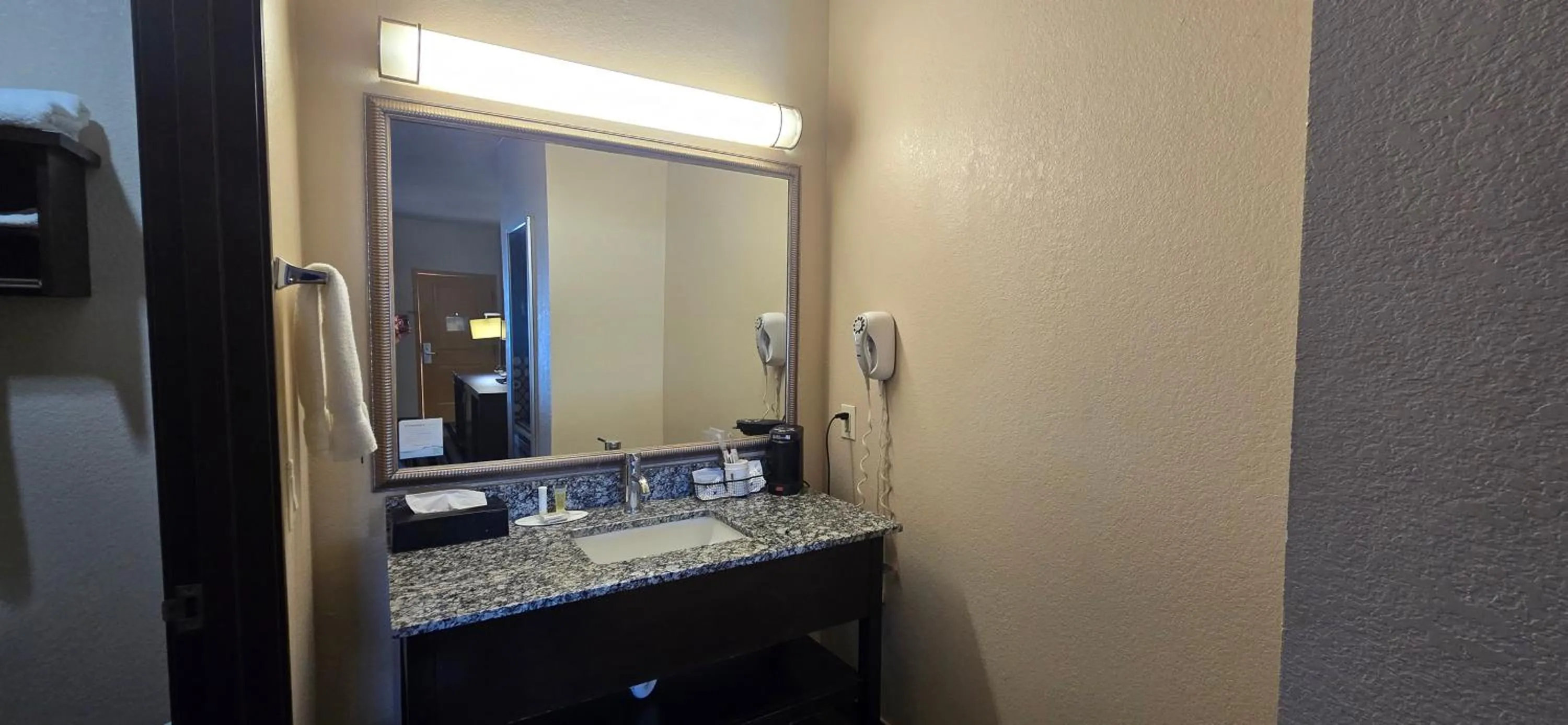 Bathroom in Super 8 by Wyndham Dilley TX