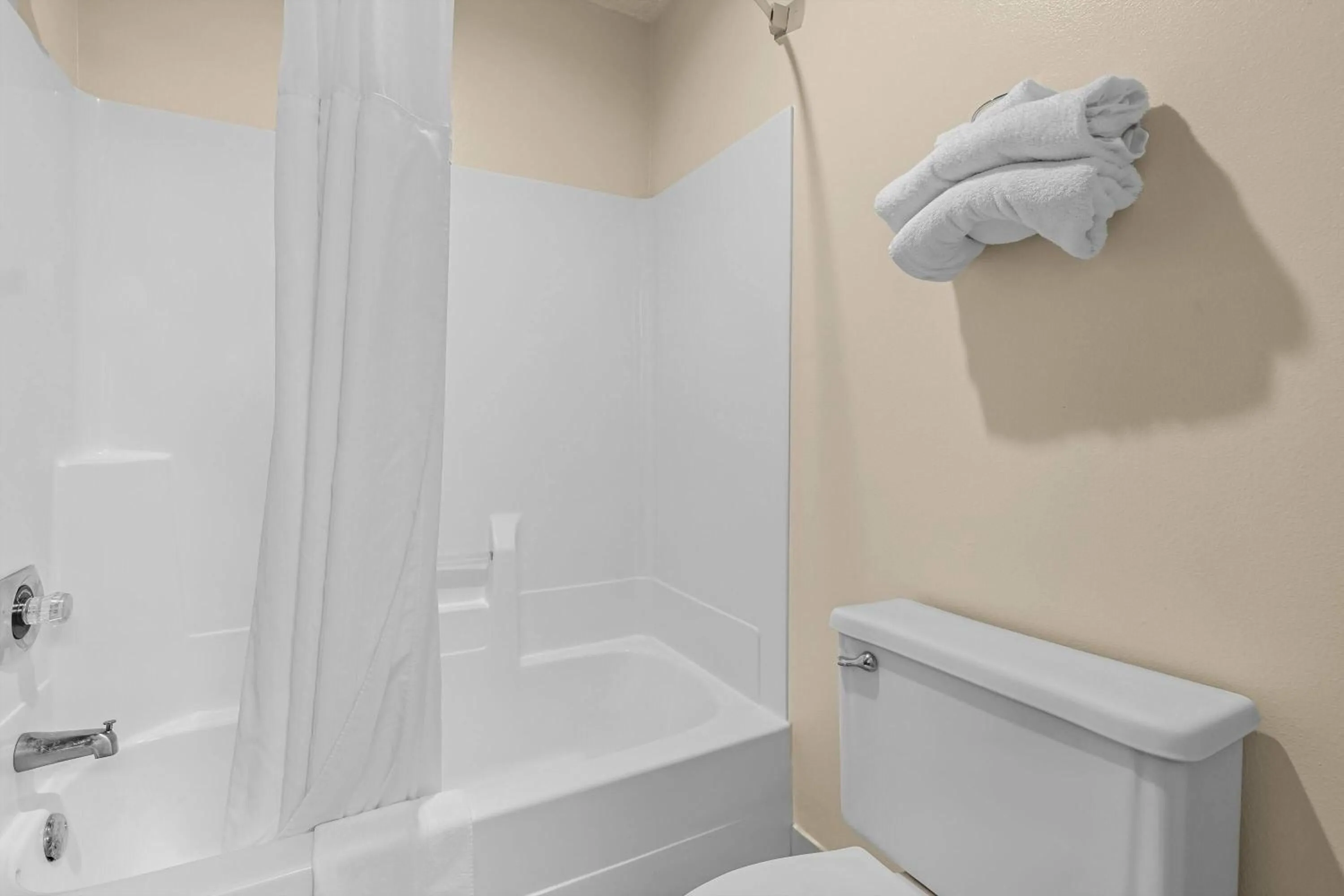 Bathroom in Super 8 by Wyndham Watertown WI