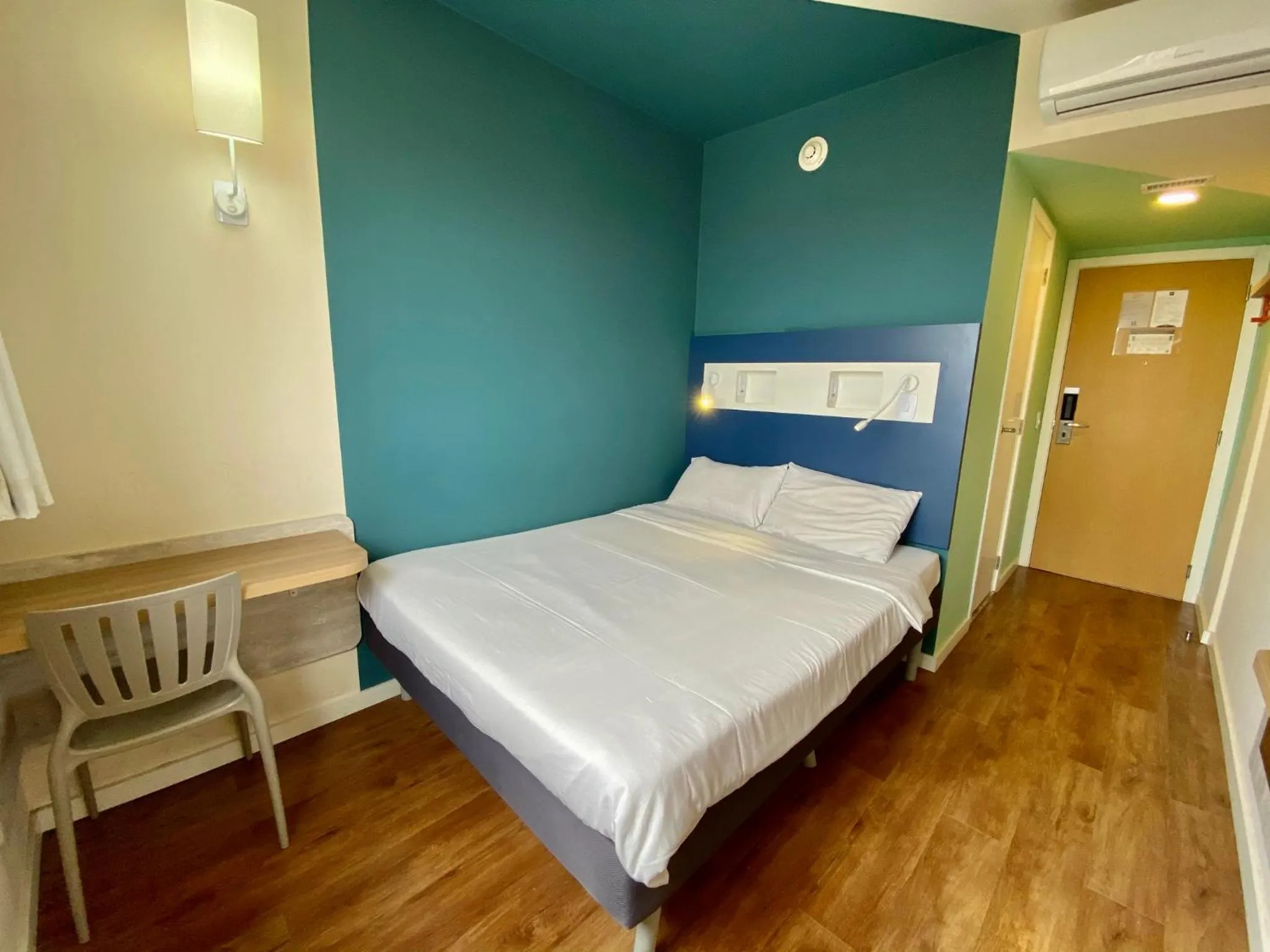 Bedroom, Bed in ibis budget Itaperuna