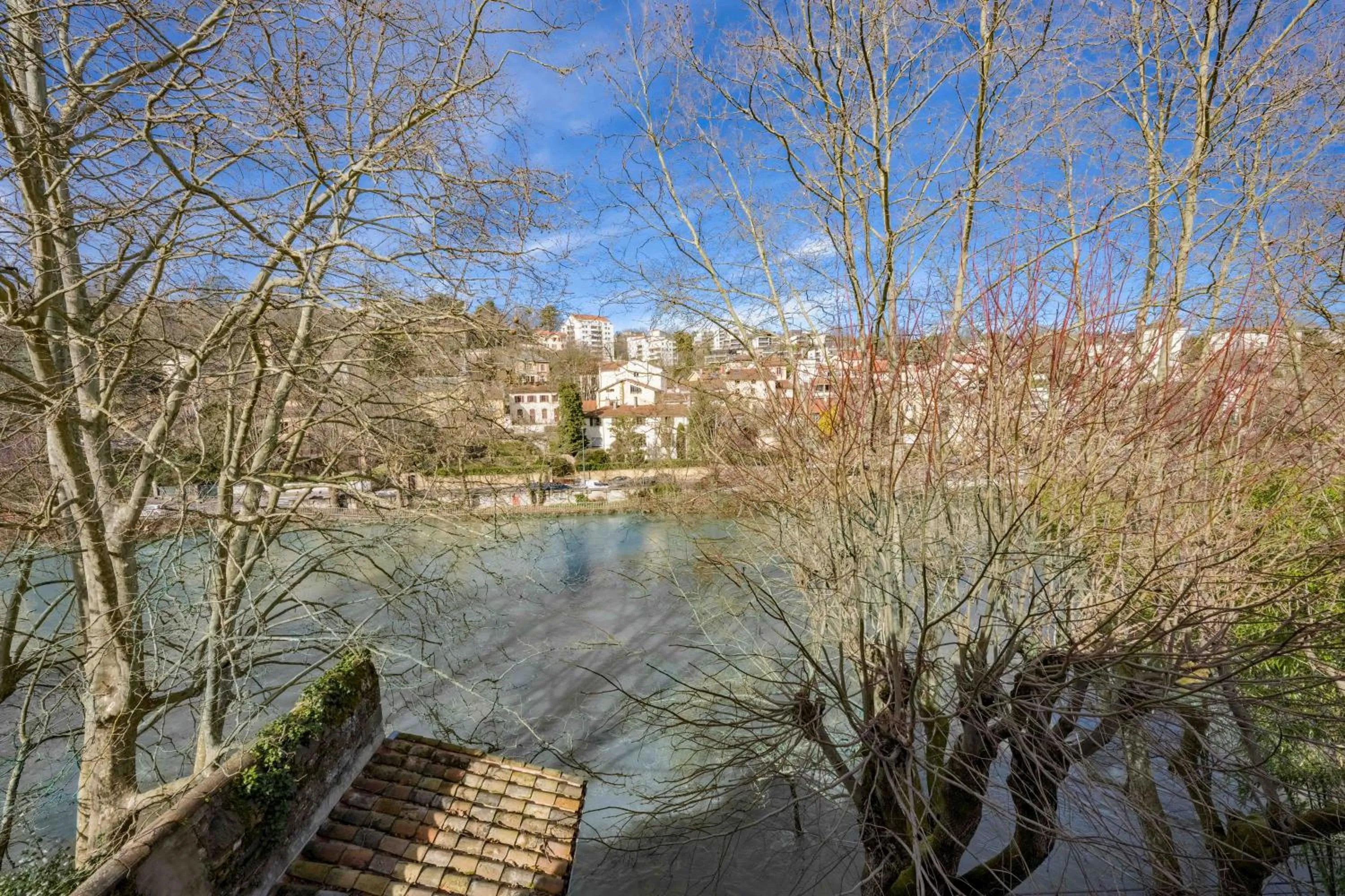 Natural landscape in Les Suites de l'Ile Barbe