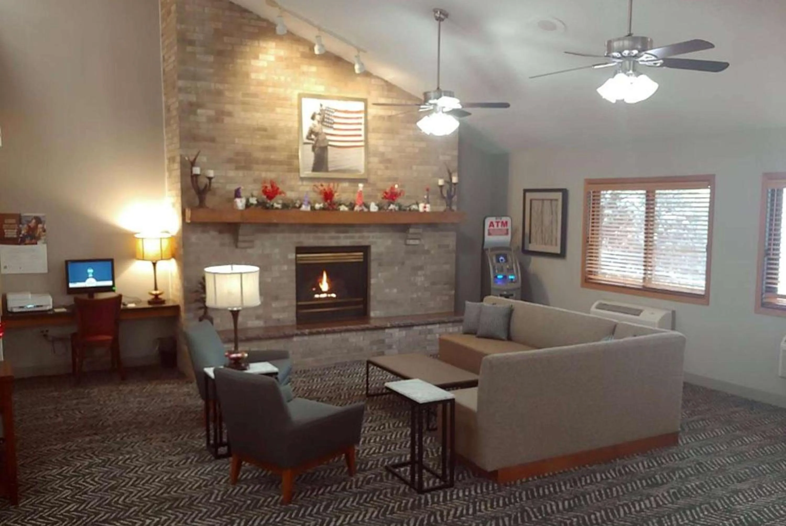 Lobby or reception in AmericInn by Wyndham Dickinson