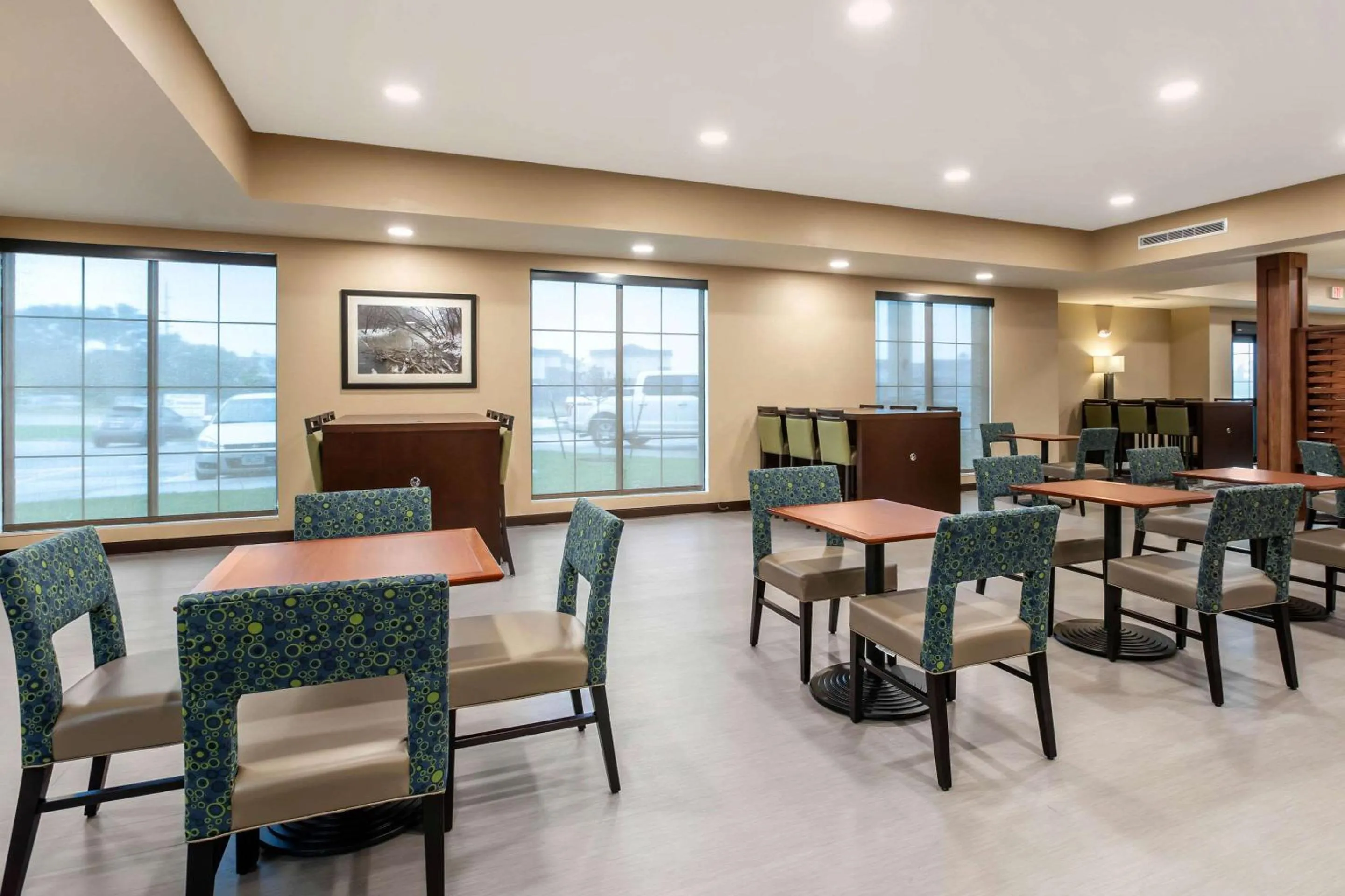 Restaurant/places to eat in Comfort Inn & Suites Ames near ISU Campus