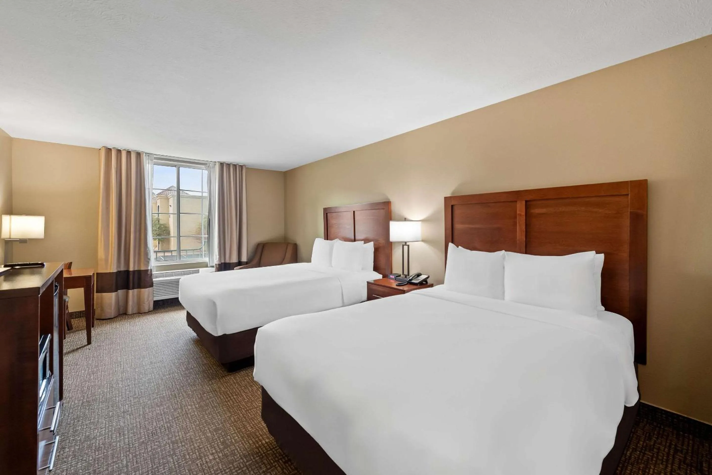 Bedroom, Bed in MainStay Suites El Centro I-8