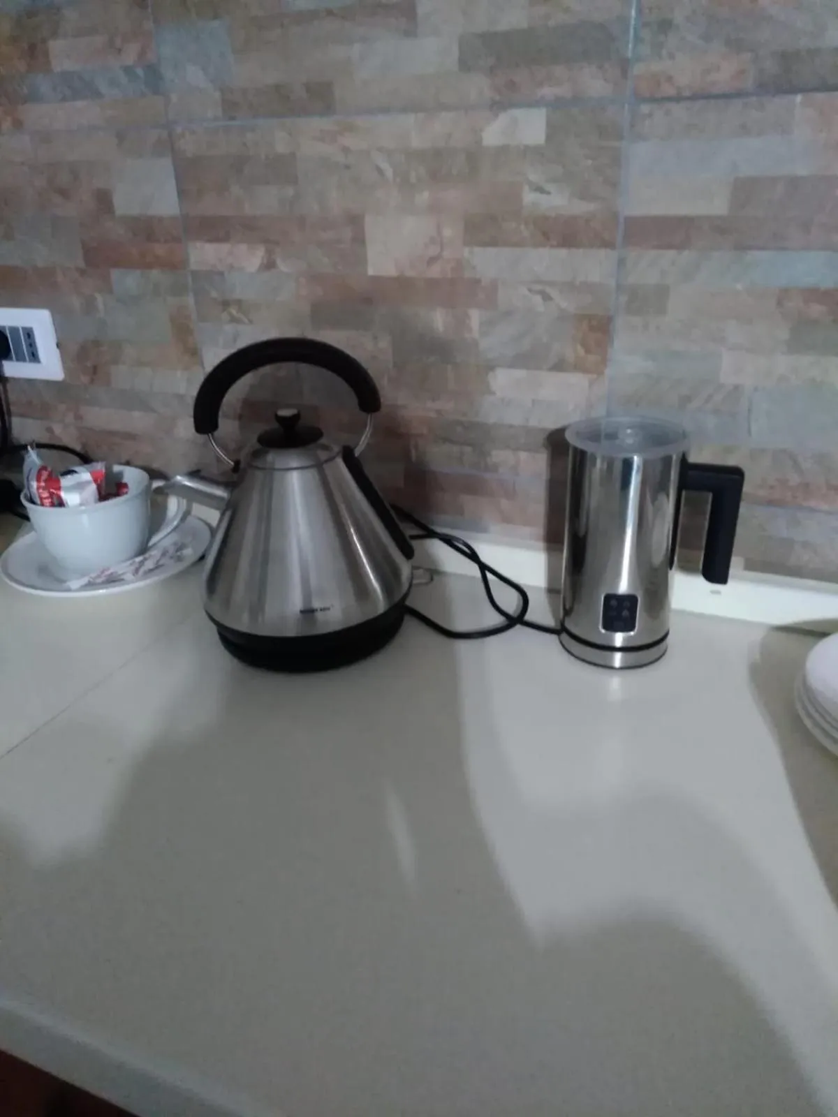 Coffee/tea facilities in B&B Le Rocce