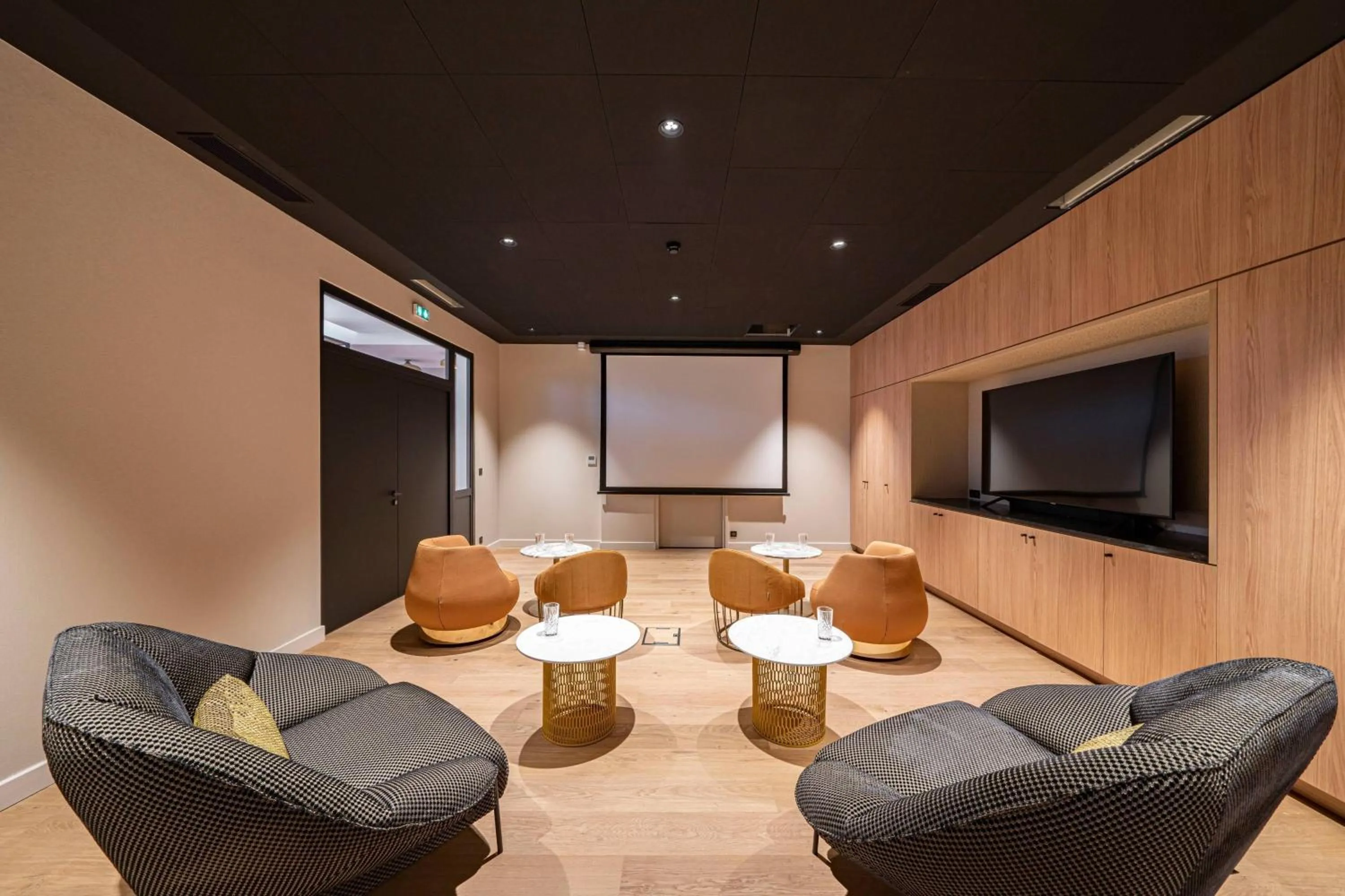 Meeting/conference room in La Caserne Chanzy Hotel & Spa, Autograph Collection