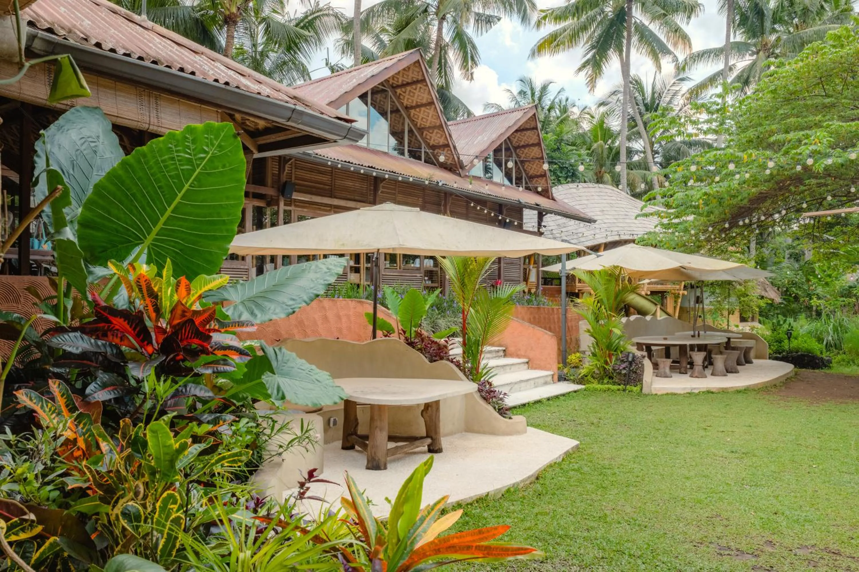 Restaurant/places to eat in Mana Earthly Paradise