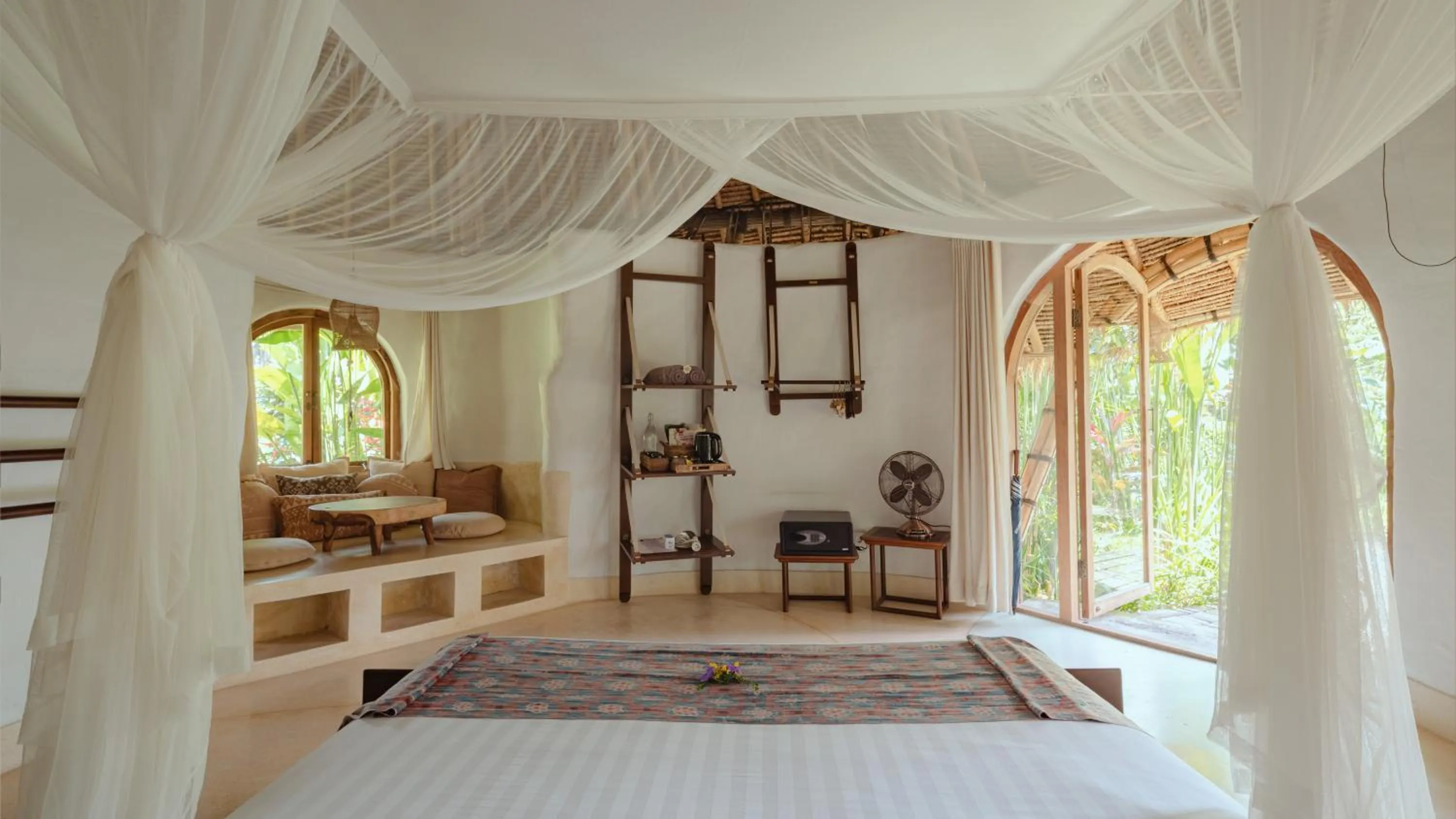 Bed in Mana Earthly Paradise