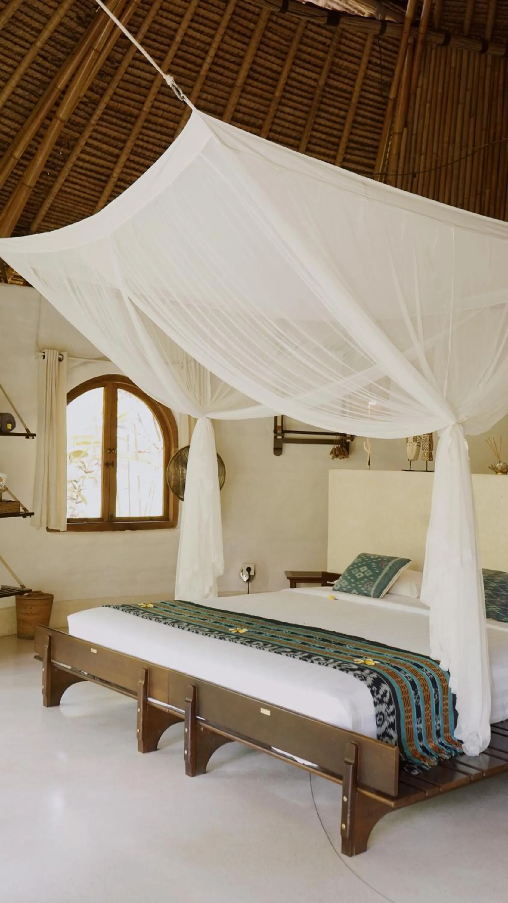 Bed in Mana Earthly Paradise