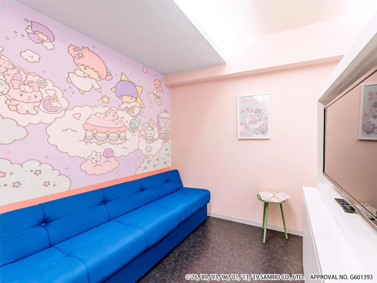 Living room in HOTEL OKINAWA WITH SANRIO CHARACTERS