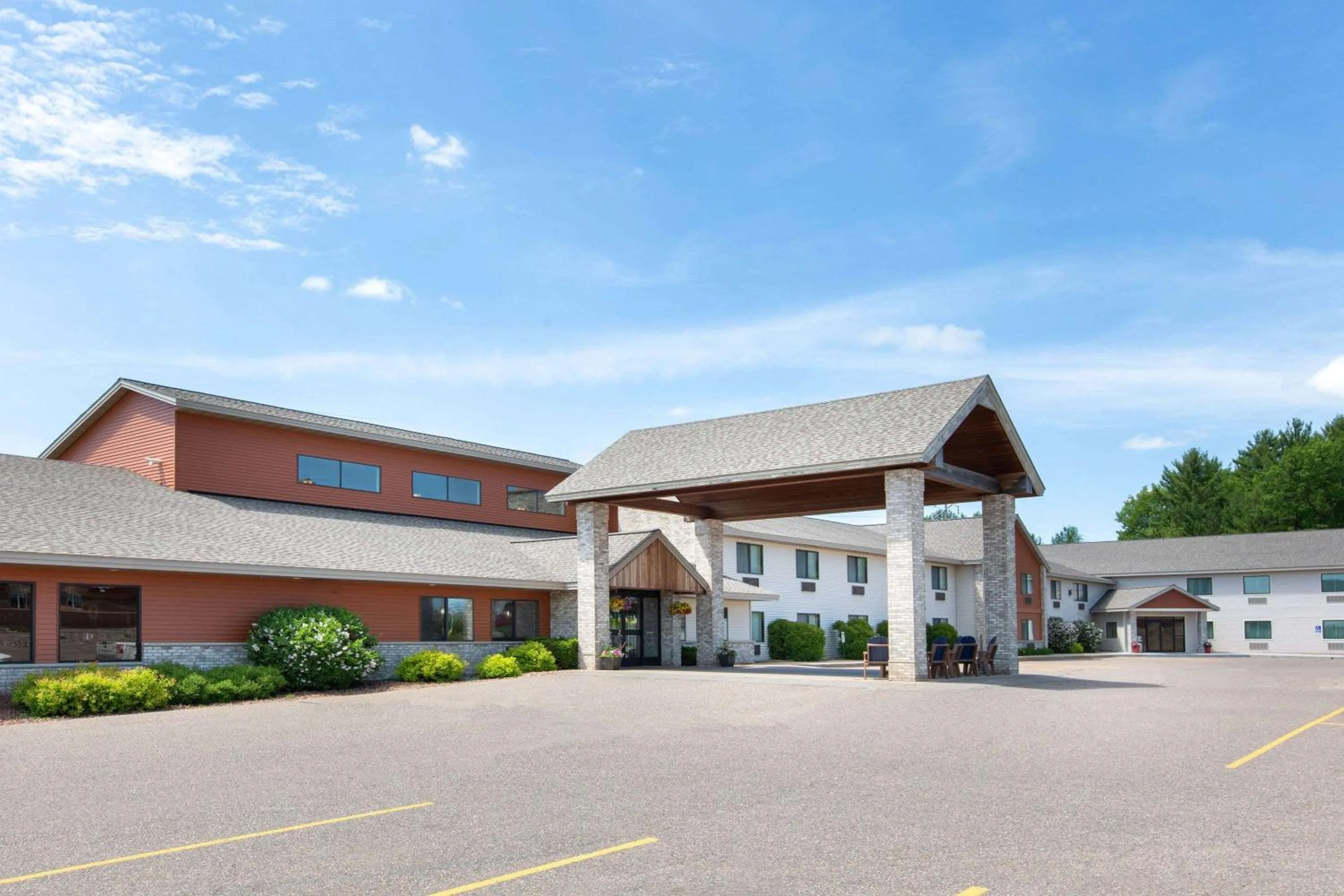 Property building in AmericInn by Wyndham Merrill