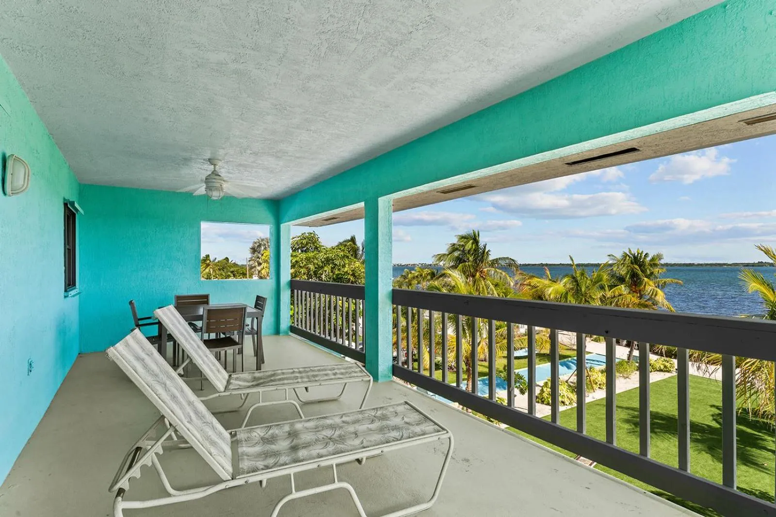 Balcony/Terrace in Parmer's Resort