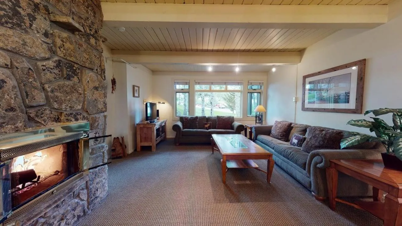 Aspenwood - CoralTree Residence Collection