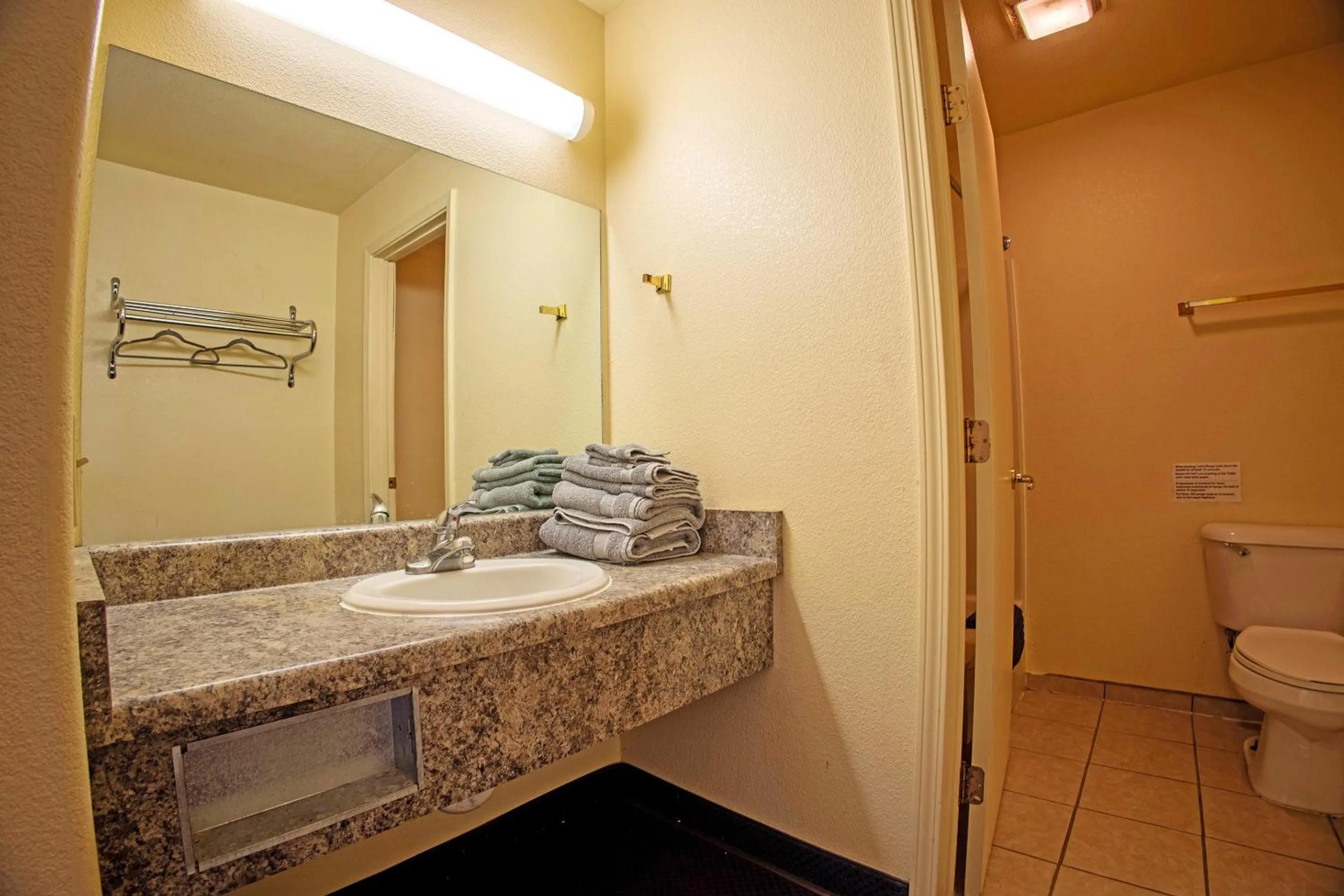 Bathroom in Holiday Motel By OYO Lordsburg I-10