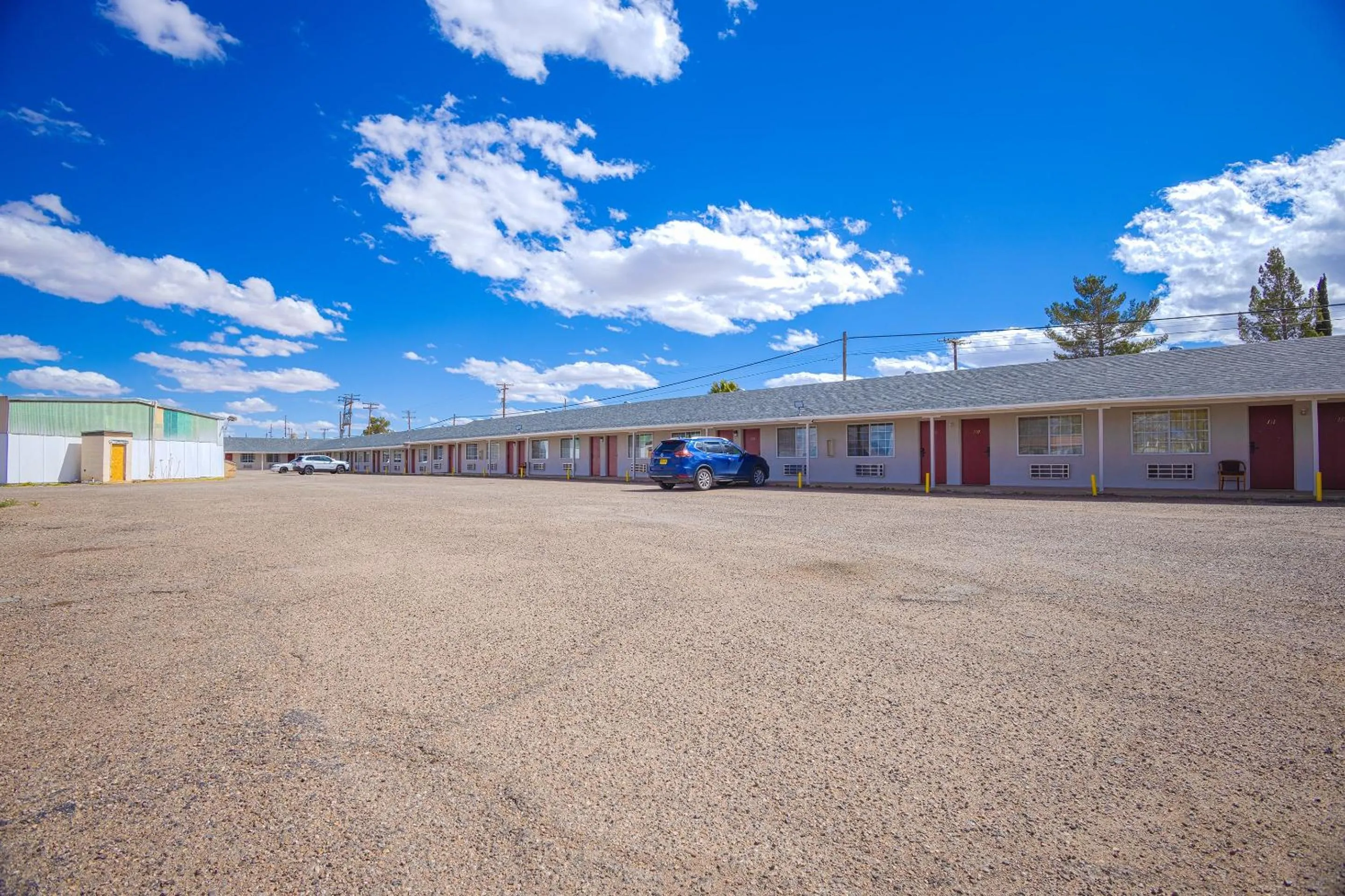Facade/entrance in Holiday Motel By OYO Lordsburg I-10