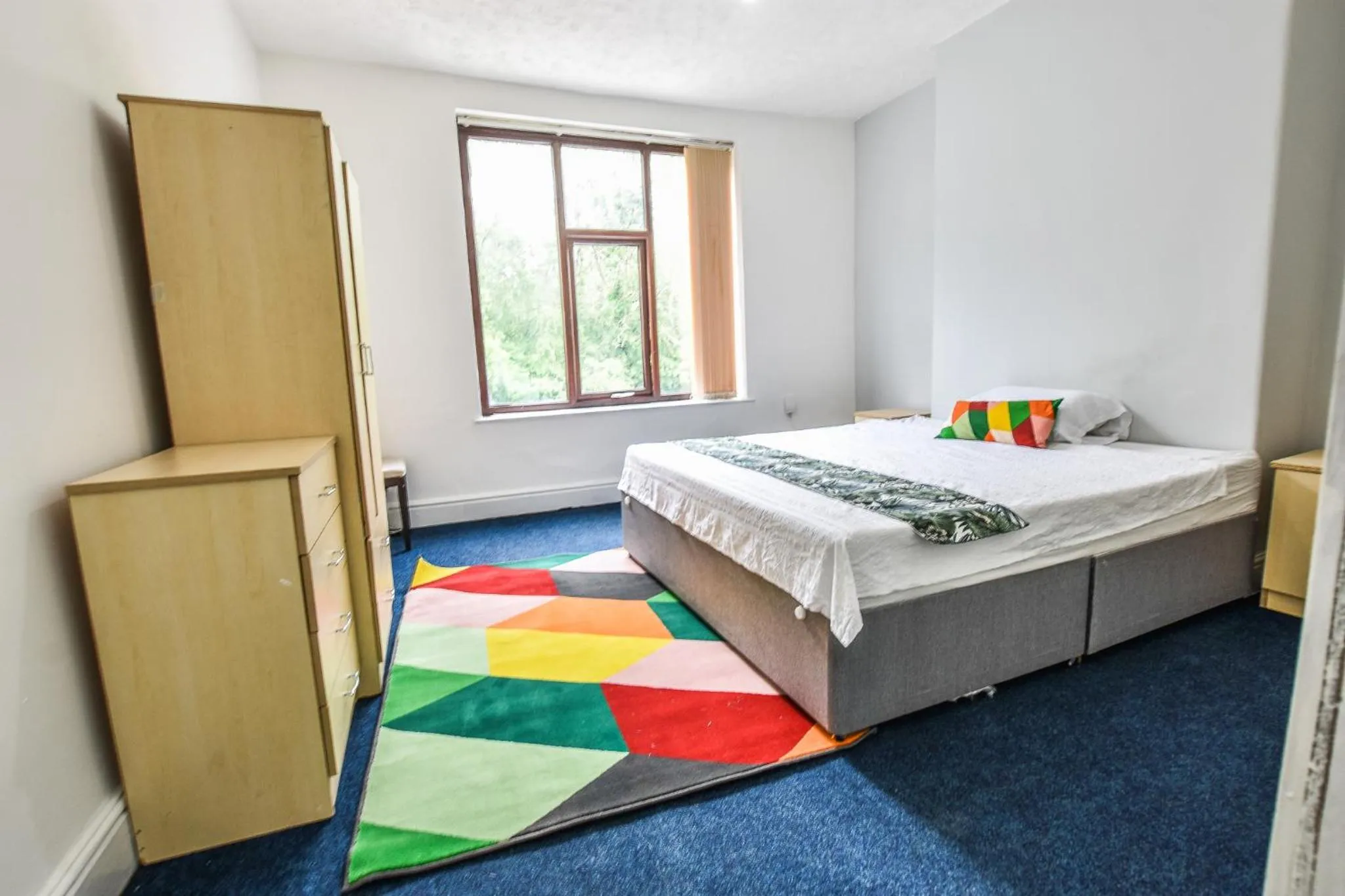 Bed in Regency GuestHouse Manchester North