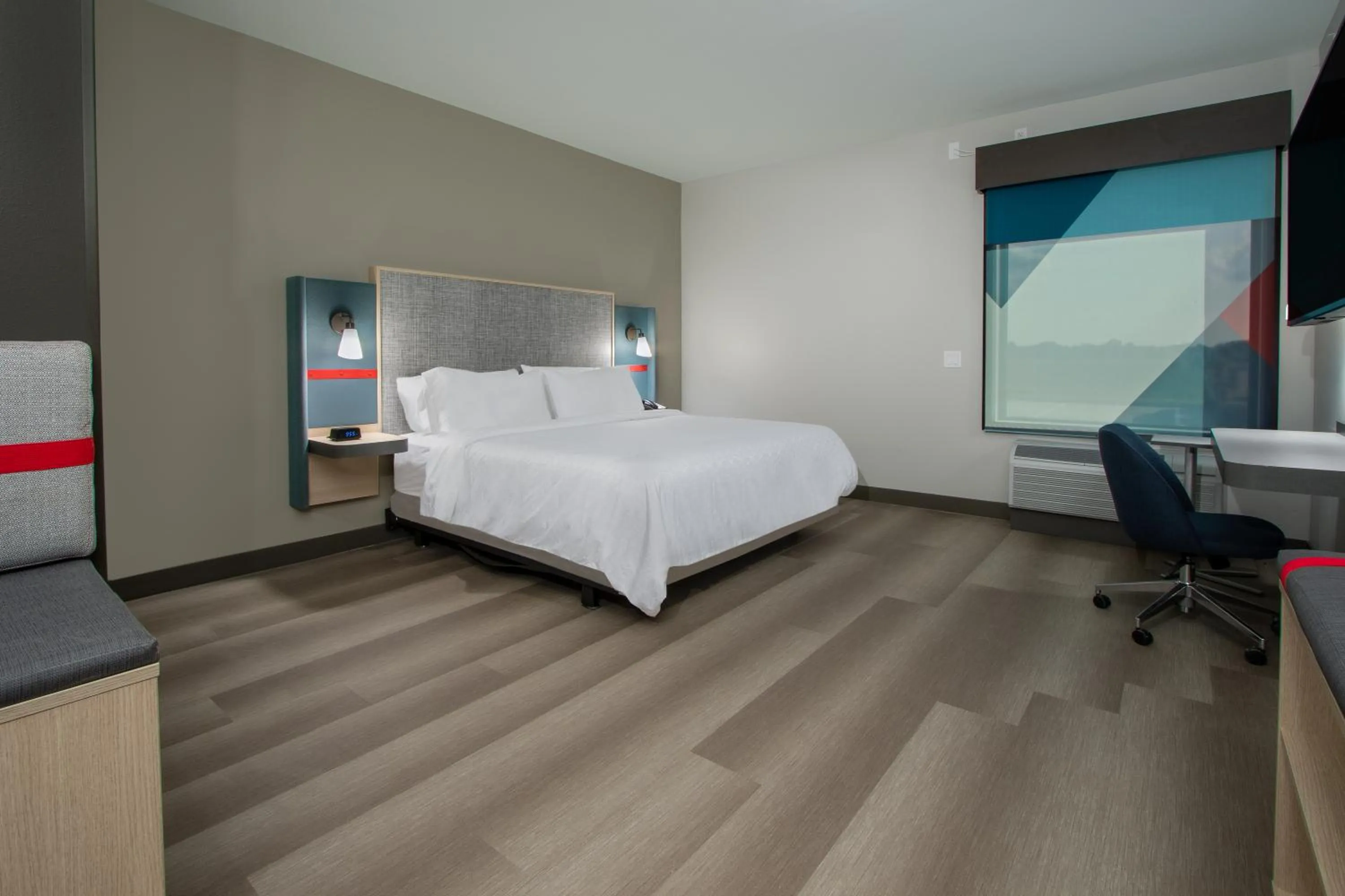 Bed in Avid hotels - Beaumont by IHG