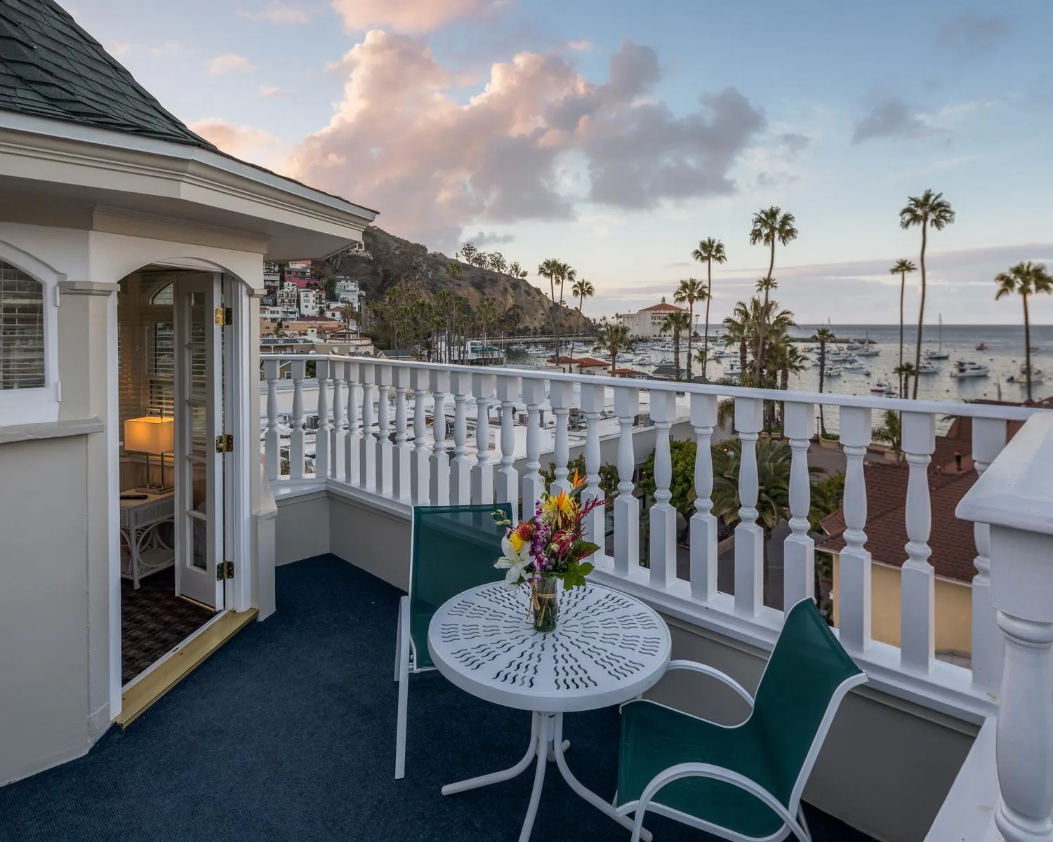 Day in Glenmore Plaza Hotel