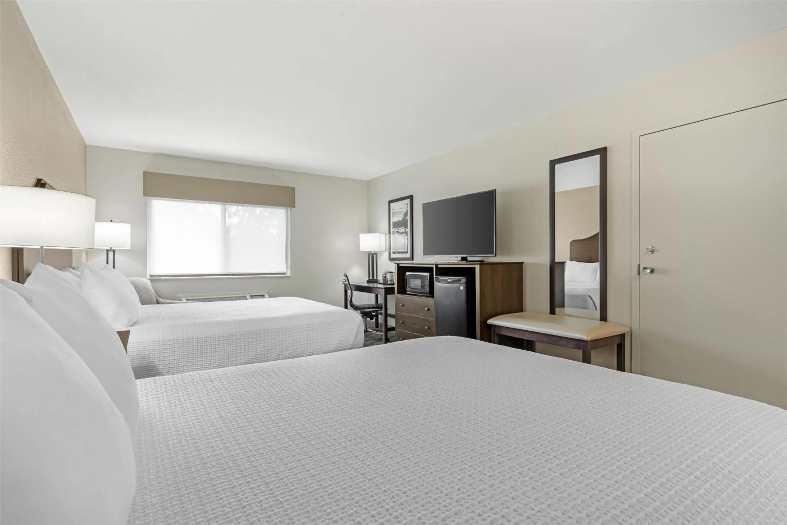 Bedroom, Bed in Best Western TimberRidge Inn