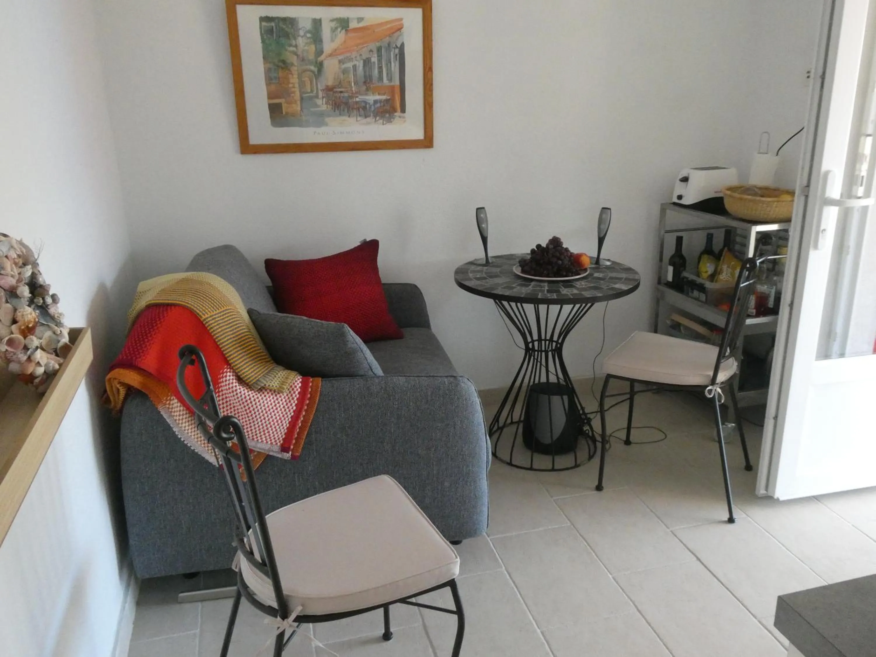 Kitchen or kitchenette in Villa More