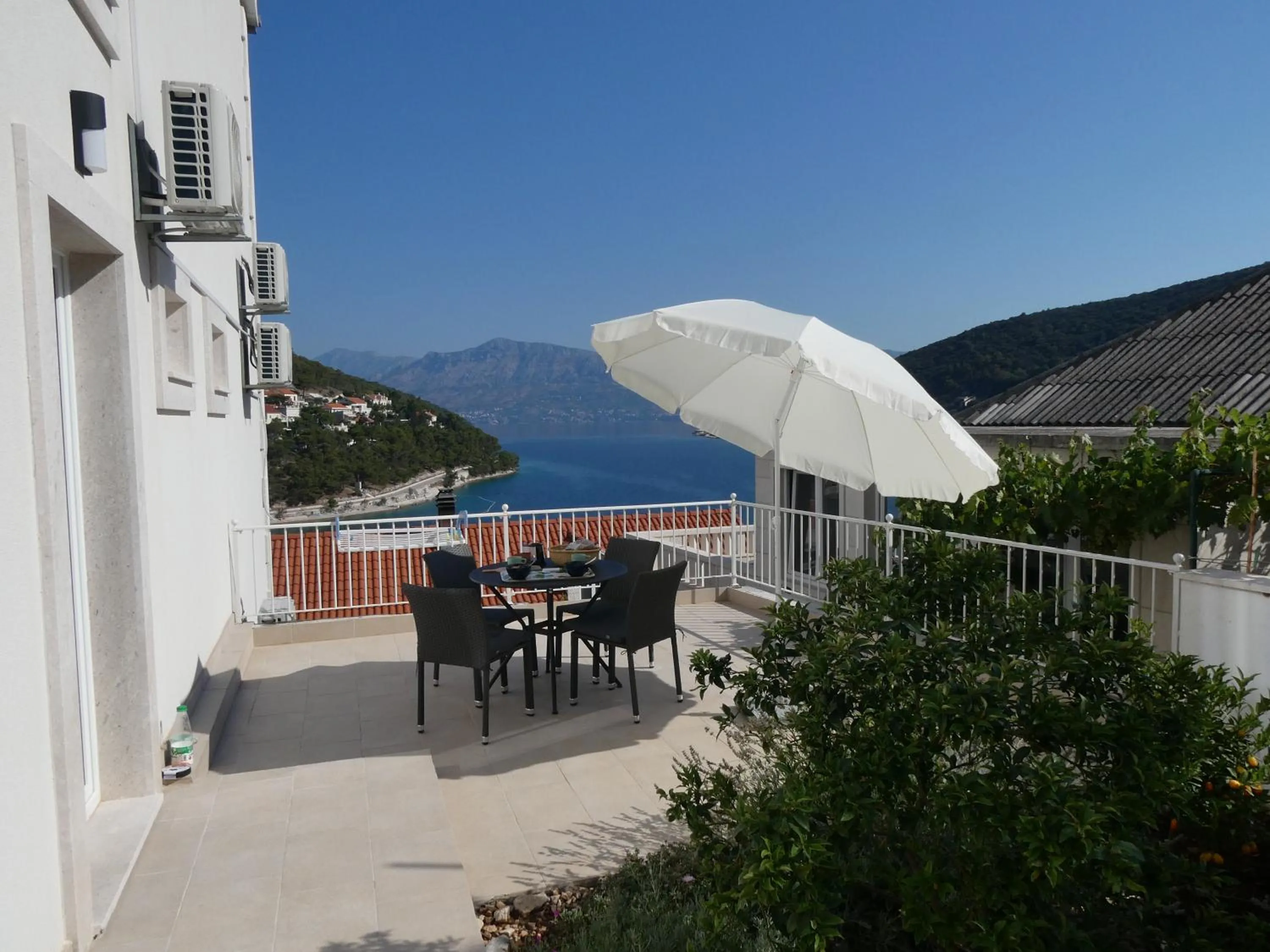 Patio in Villa More
