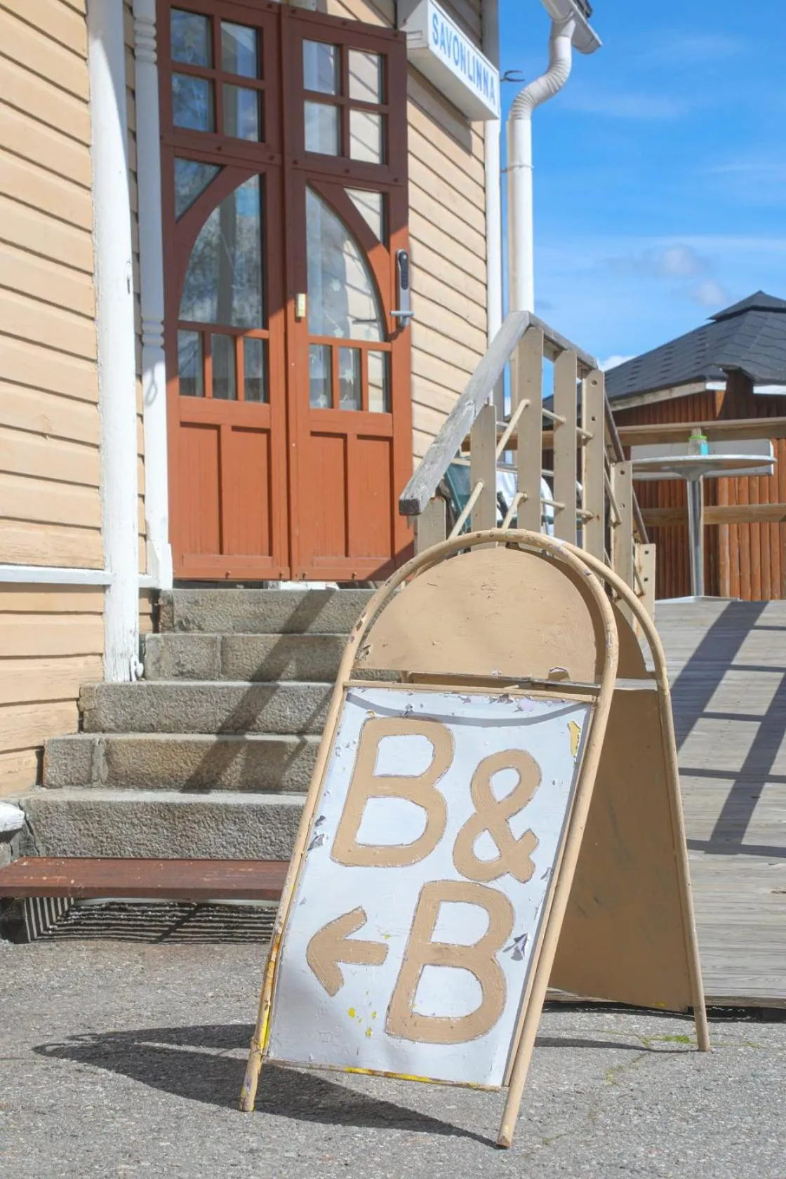 Property building in Wanhan Aseman Majatalo