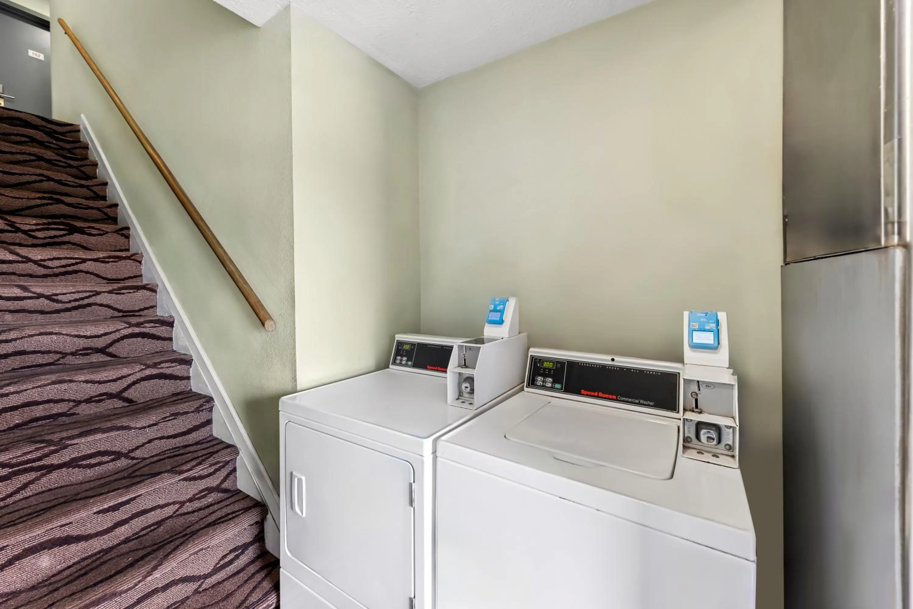 laundry in Americas Best Value Inn Marion