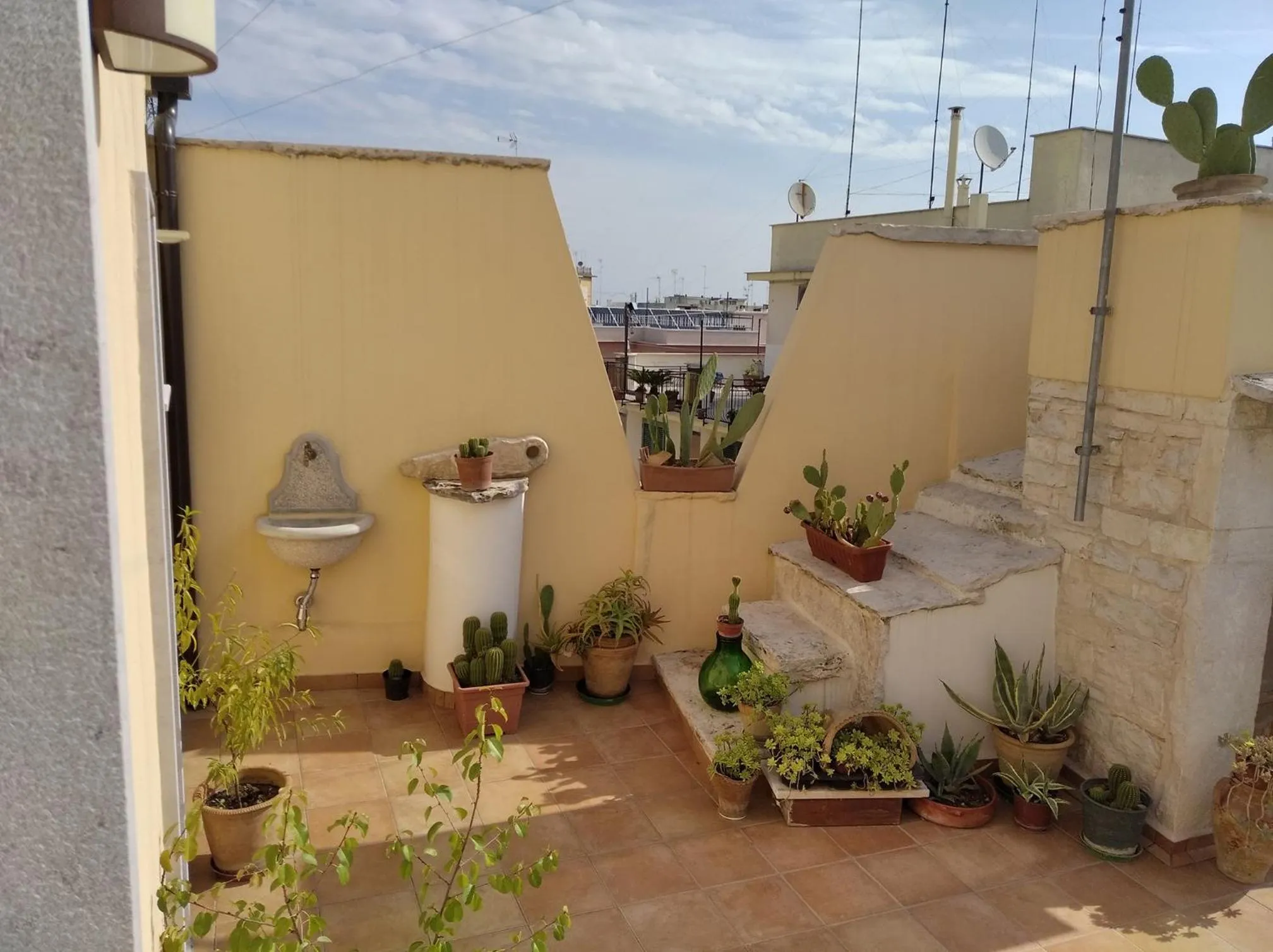 Balcony/Terrace in Attica B&B