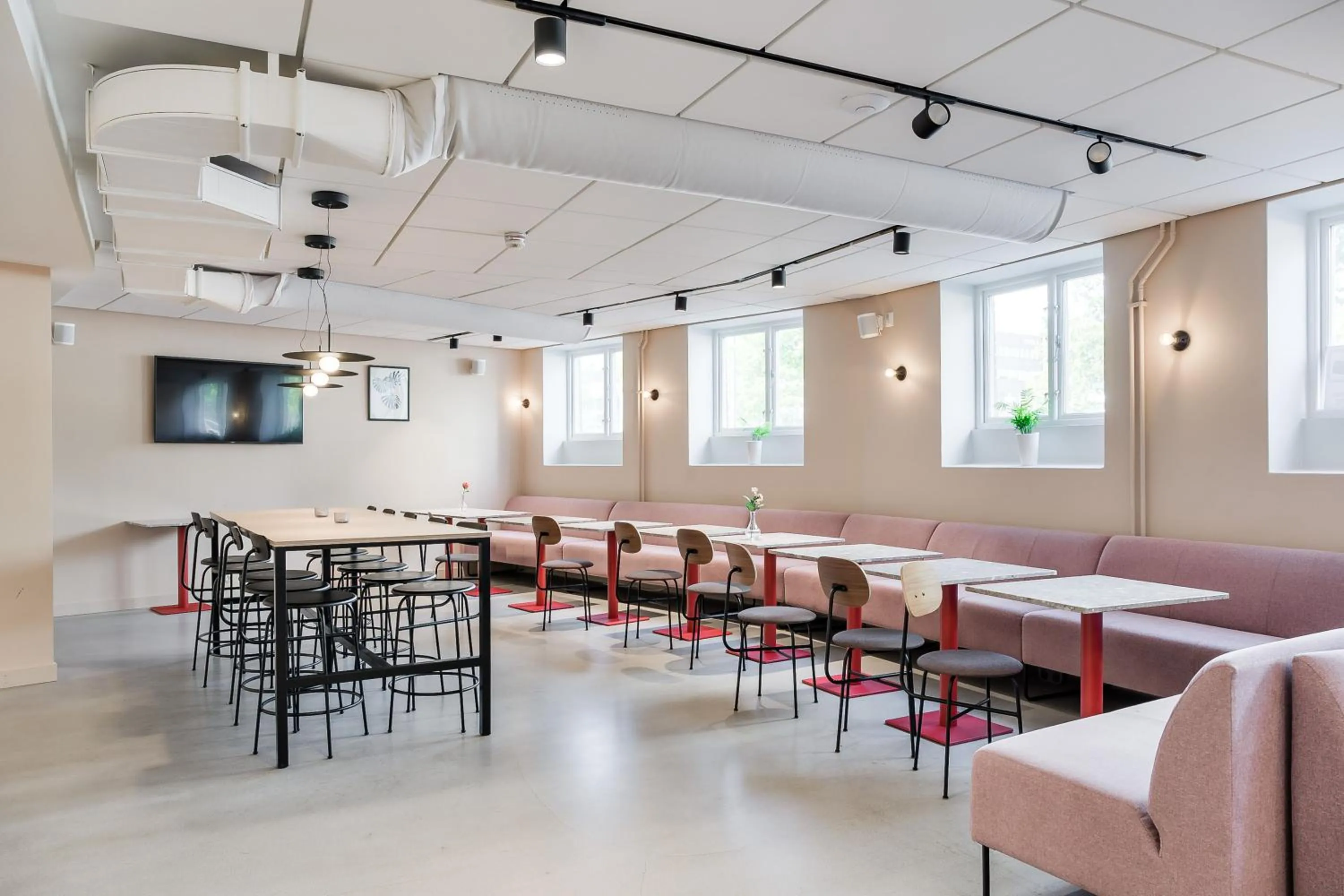 Lobby or reception in Forenom Aparthotel Malmö Varvsstaden