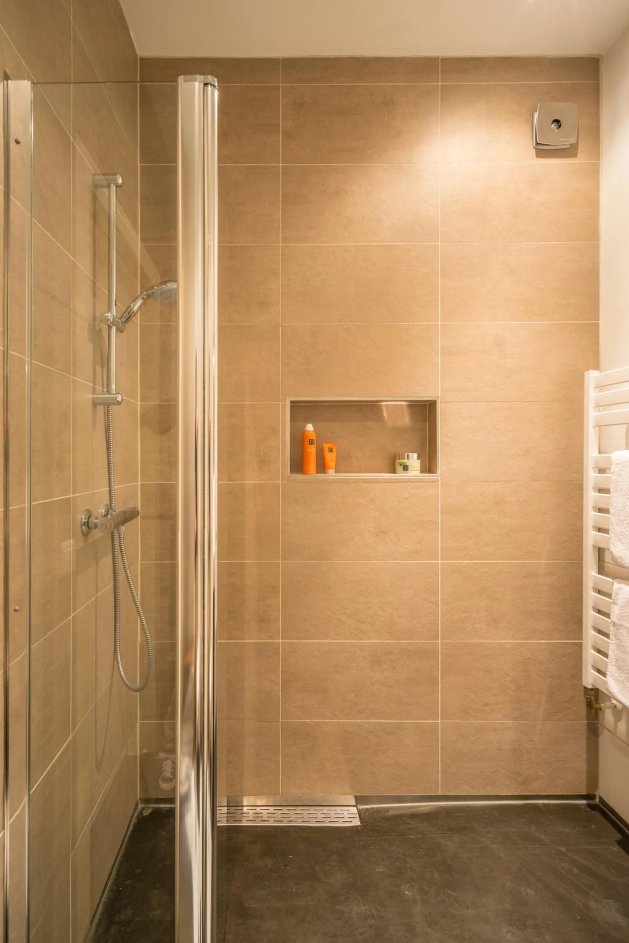 Shower in B&Bveluwezoom