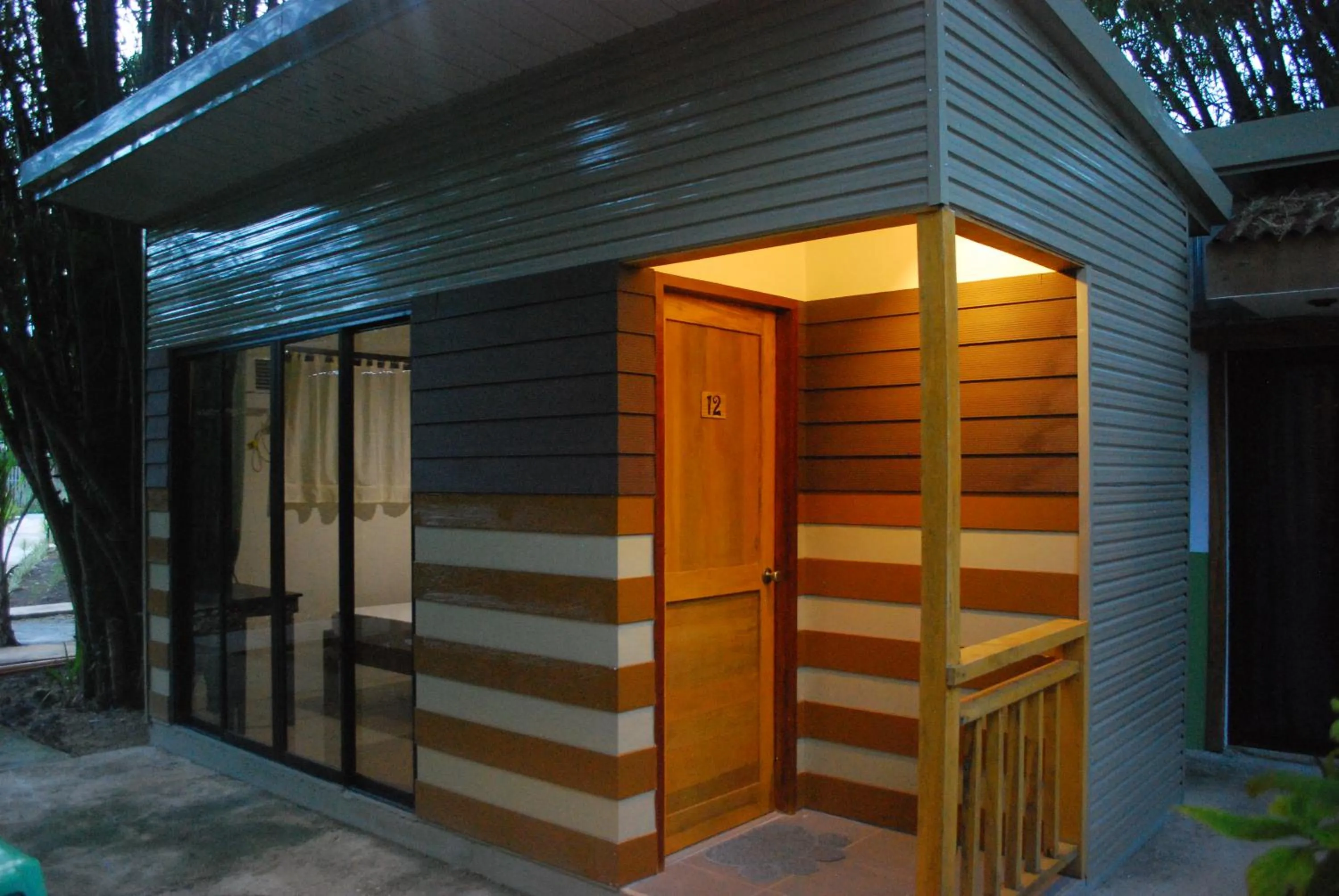 13 ways Room Rentals