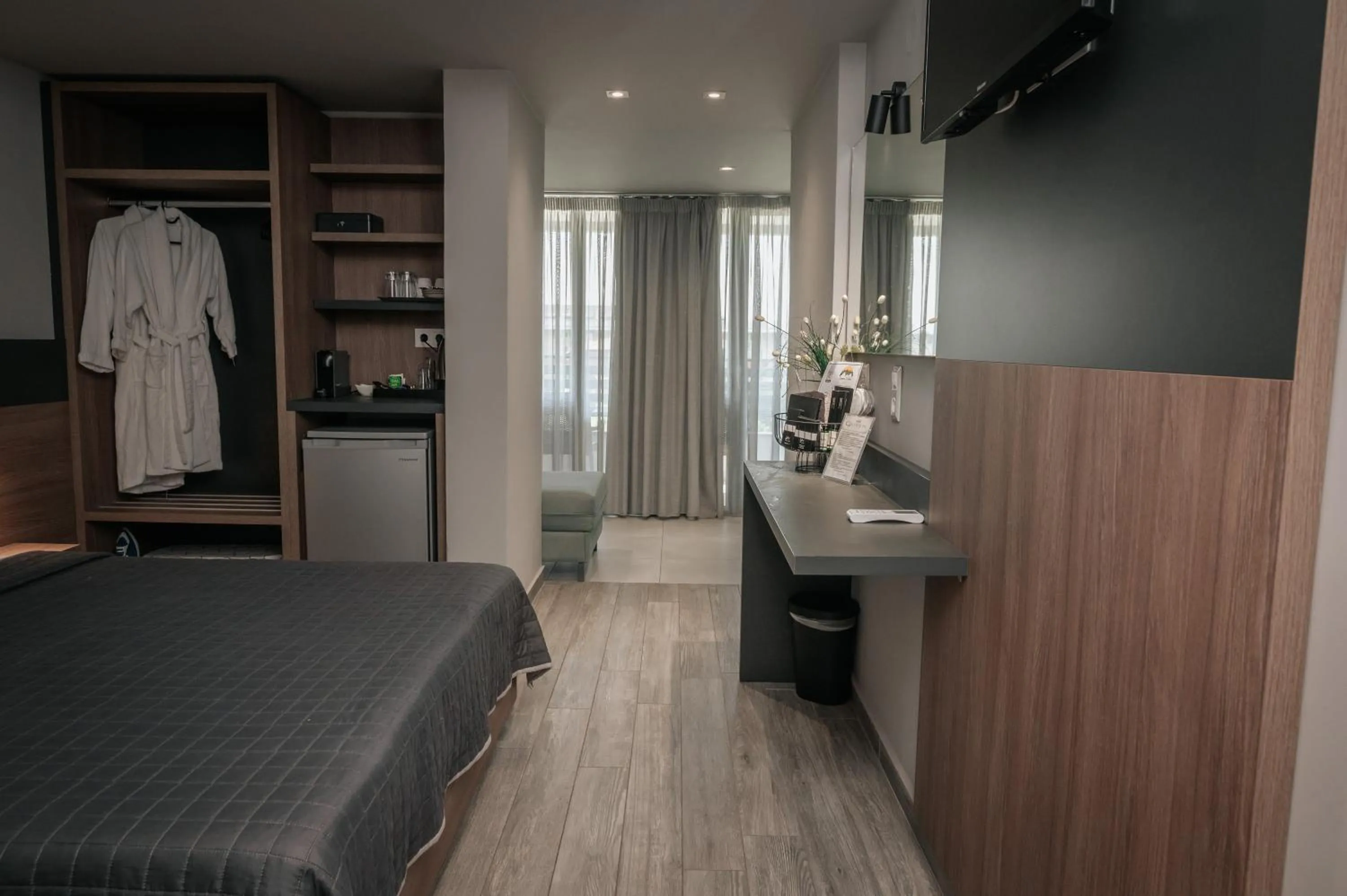 Bed in Elizabeth Queen Luxury Rooms