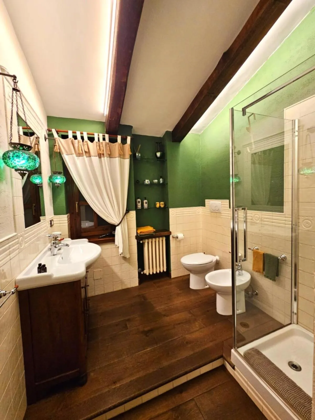 I Lari Castel Del Monte