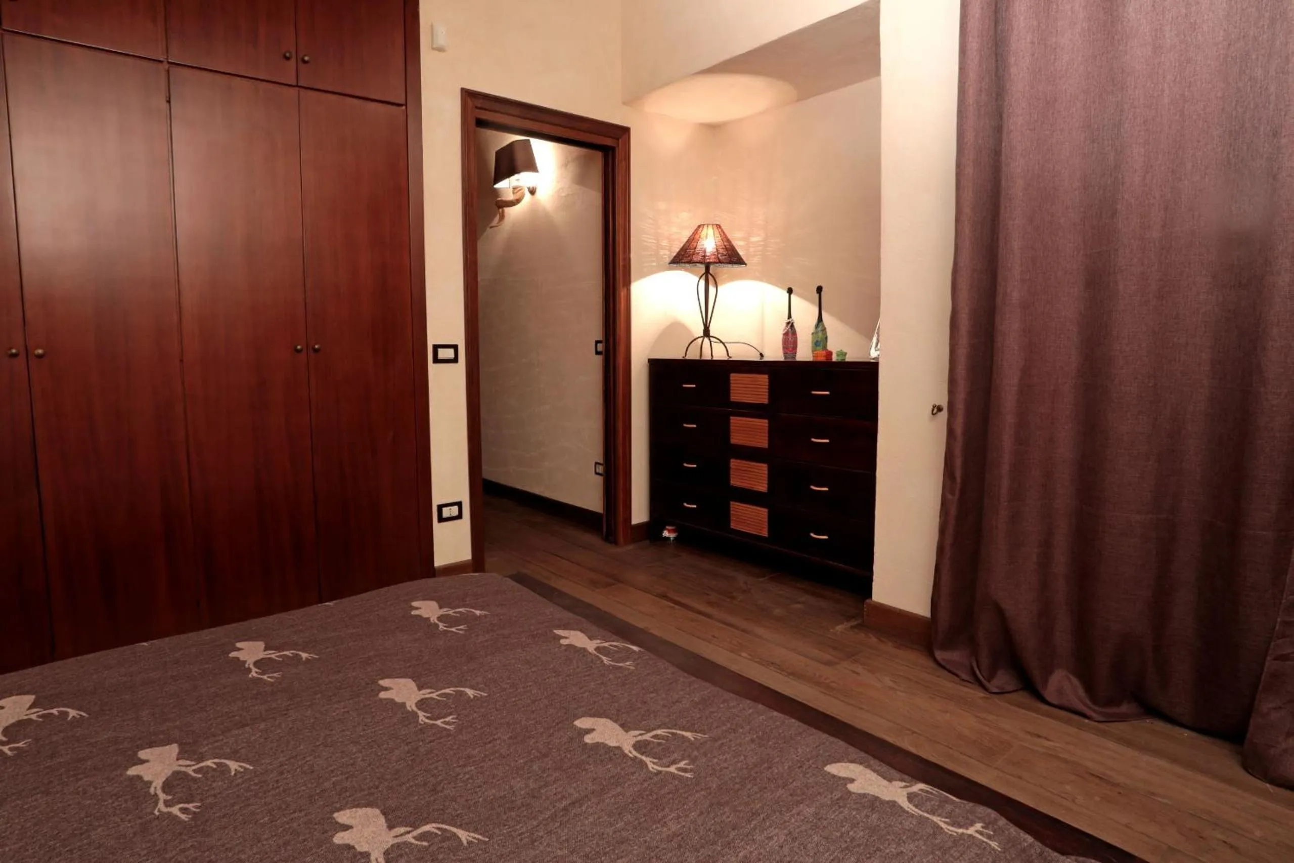 Double Room with Private Bathroom - single occupancy in I Lari Castel Del Monte