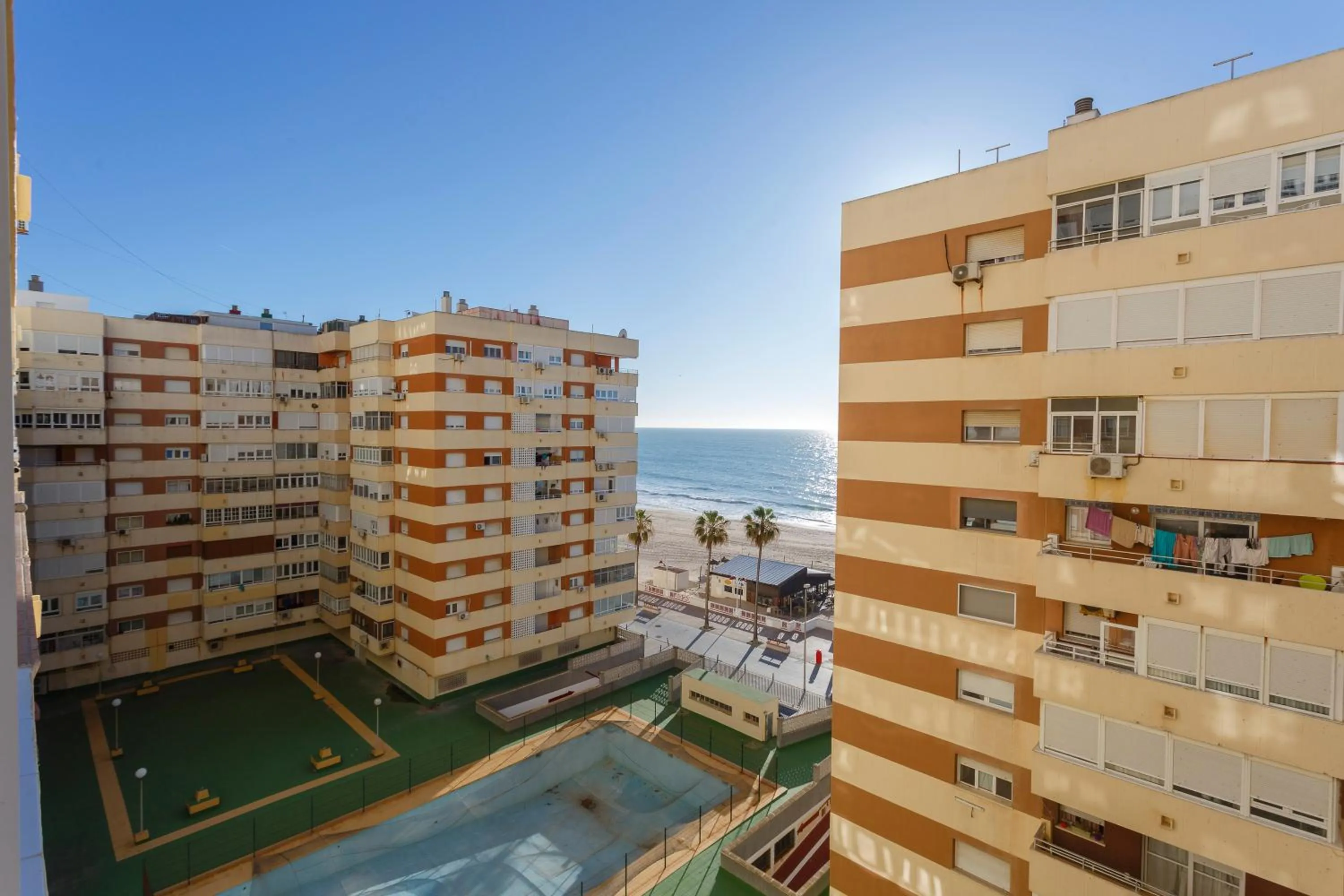 Casa Ros-PLAYA free parking by Cadiz4Rentals