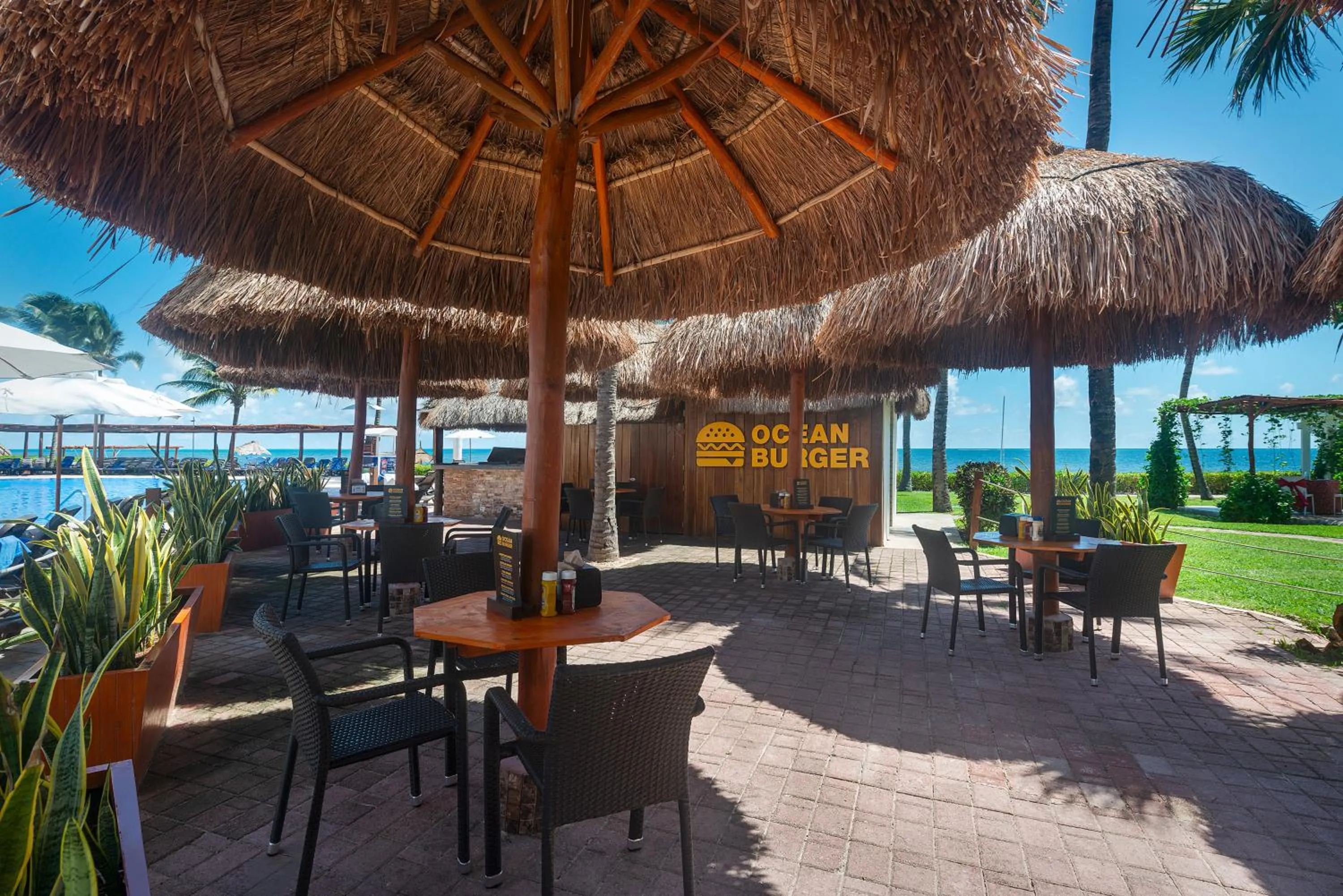 Property building in El Beso Adults Only at Ocean Coral & Turquesa All Inclusive