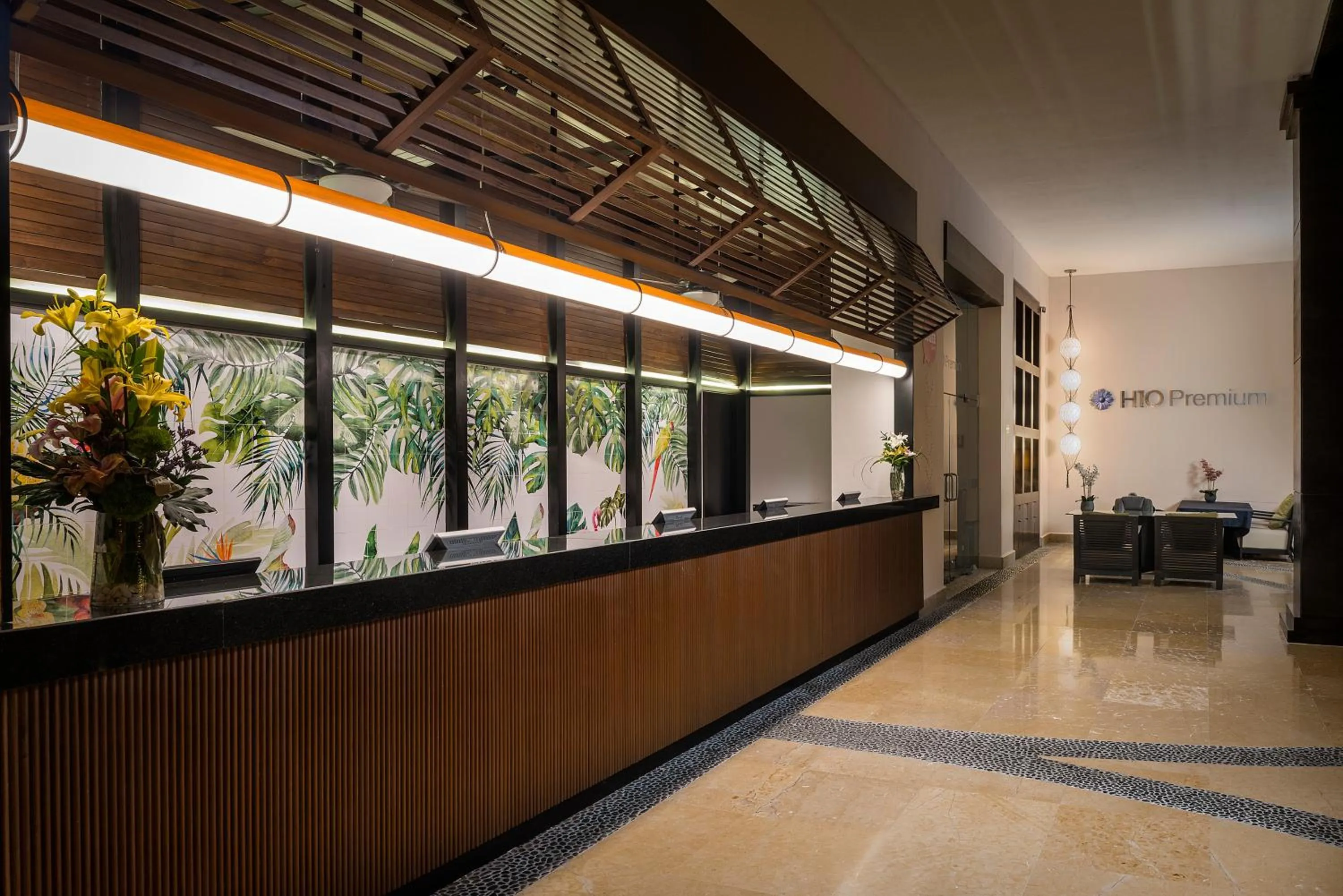 Lobby or reception in El Beso Adults Only at Ocean Coral & Turquesa All Inclusive