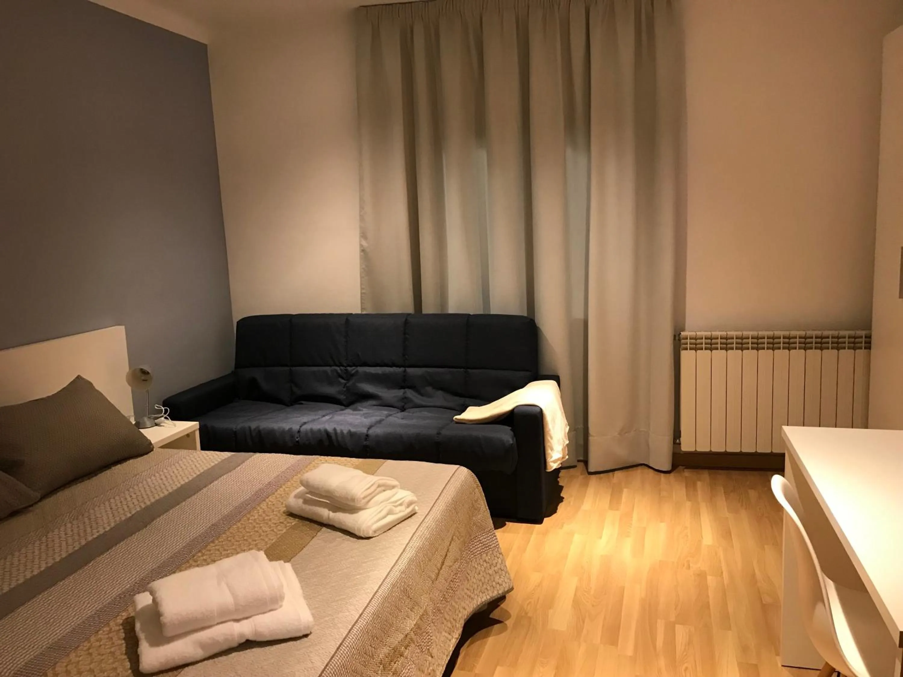 Other, Bed in Hostal Casiano Camarasa