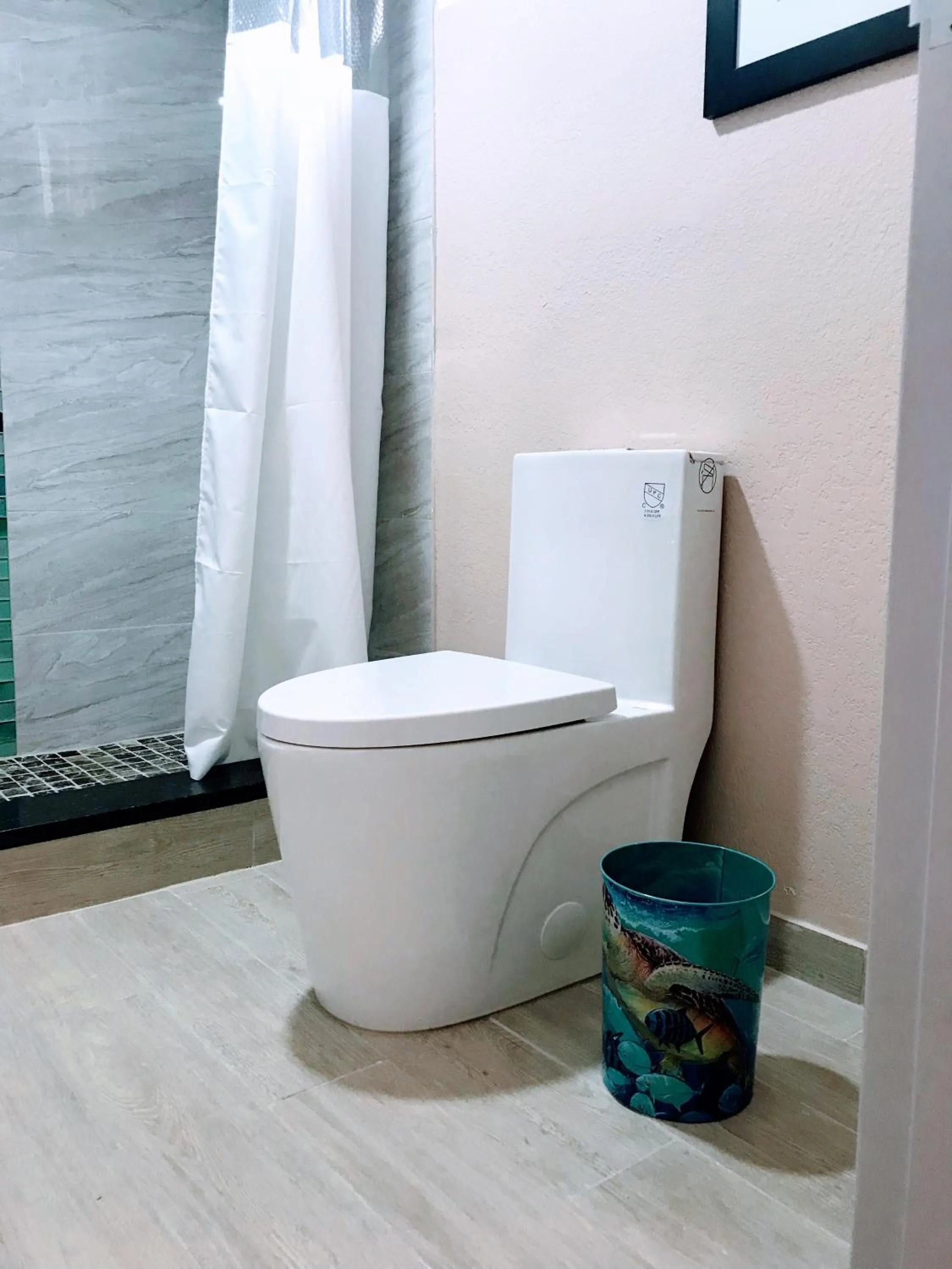 Bathroom in Tropical Inn & Suites, downtown clearwater